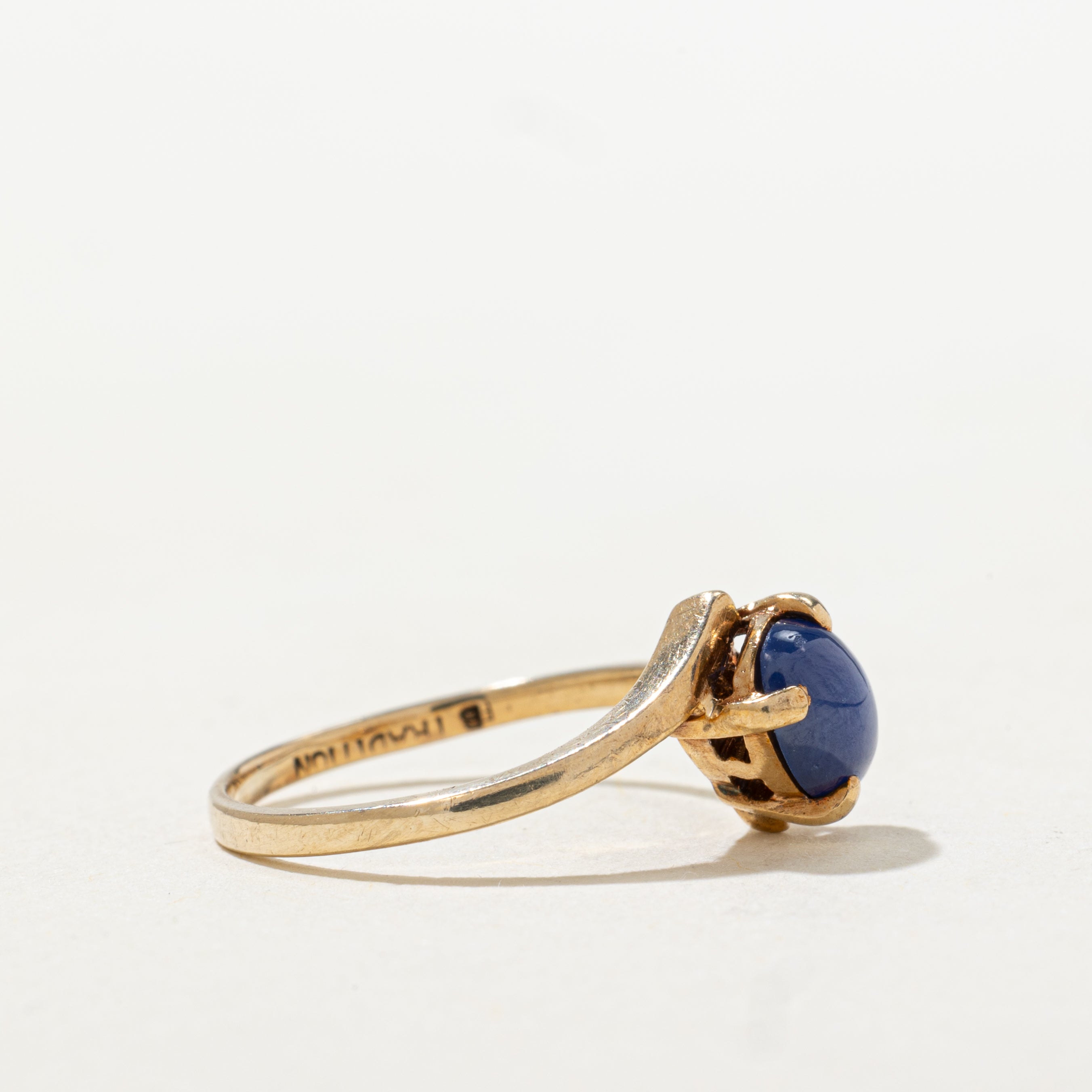Cabochon Synthetic Star Sapphire Bypass Ring | SZ 5