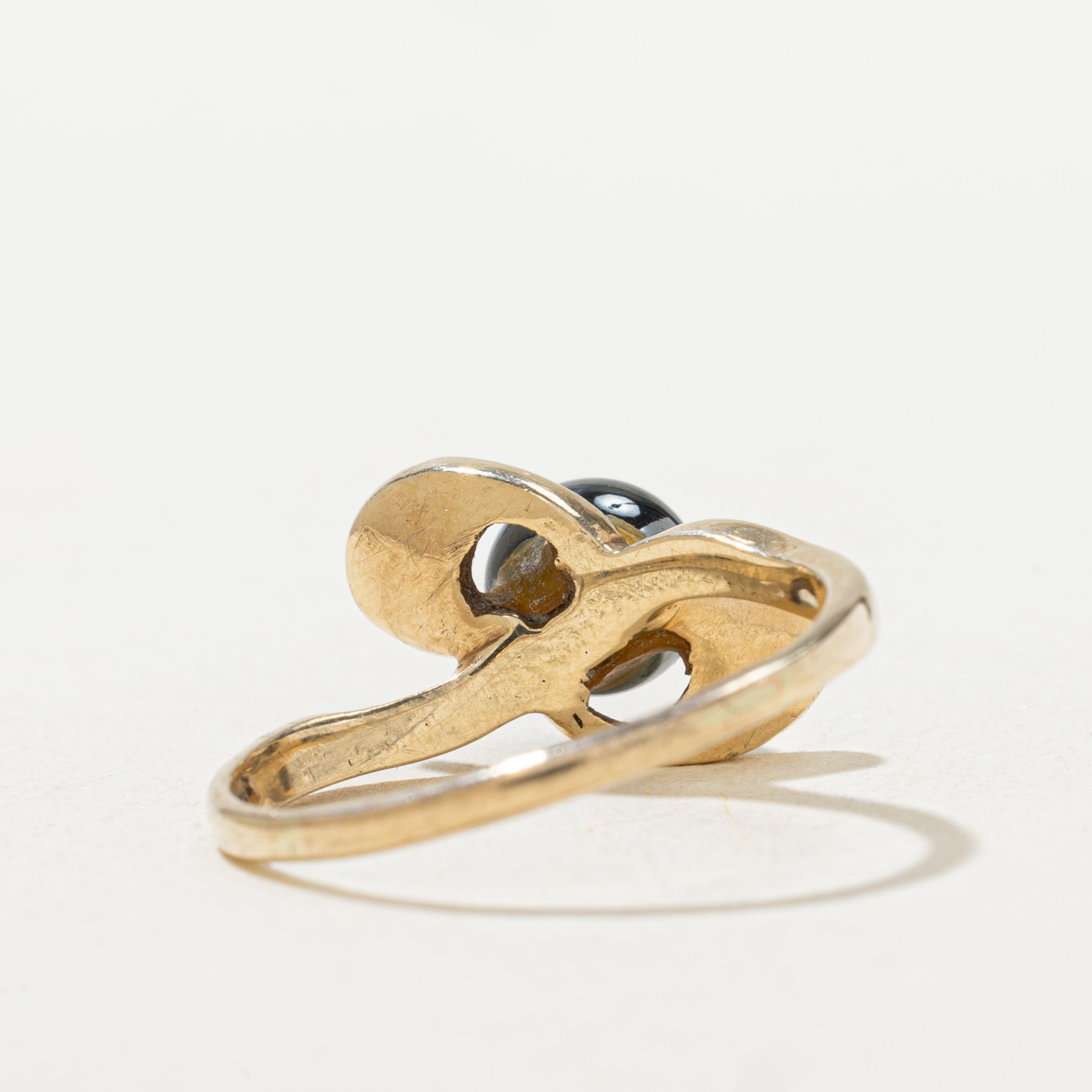 Hematite Sphere Bypass Ring | SZ 6