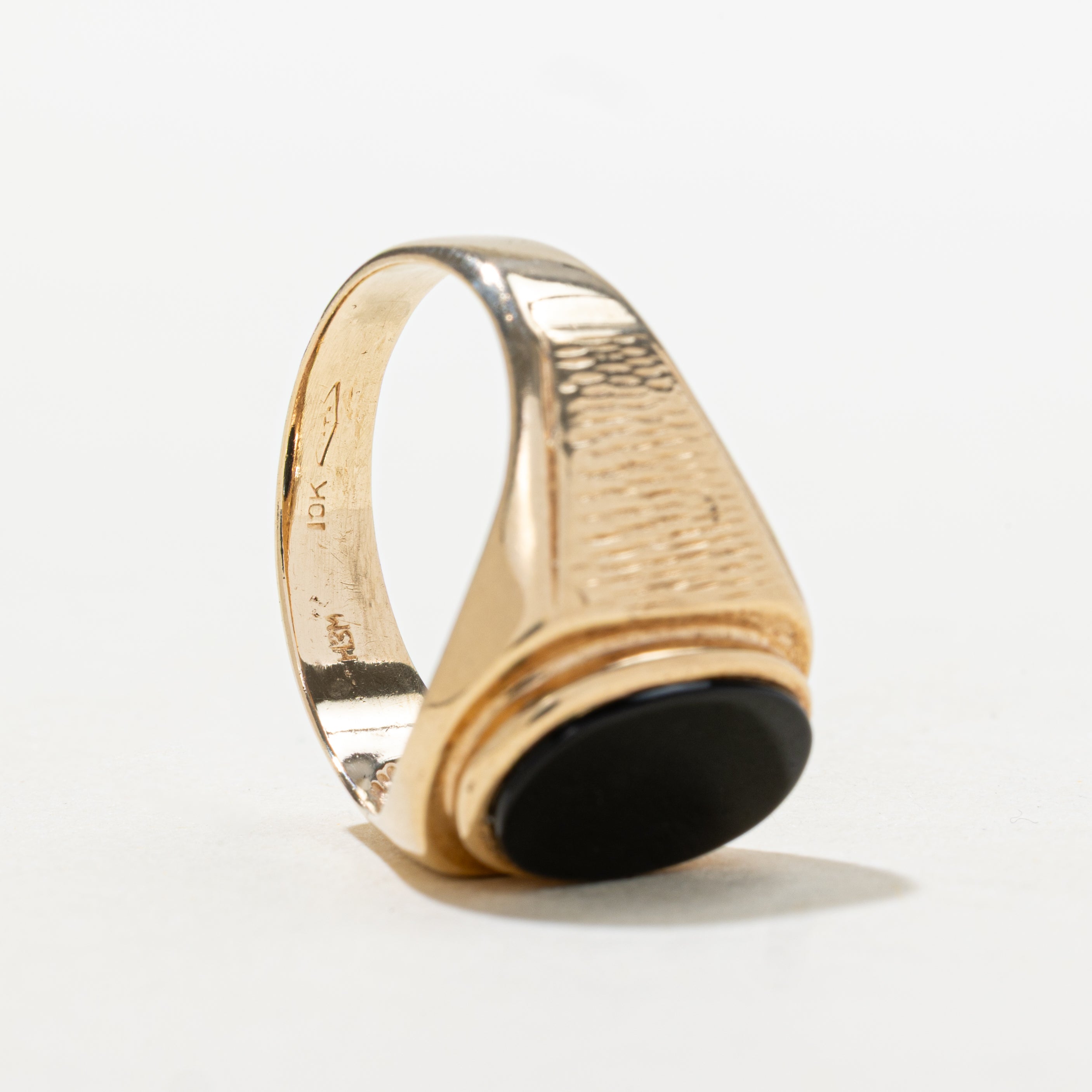 Onyx Textured Signet Ring | SZ 9.75