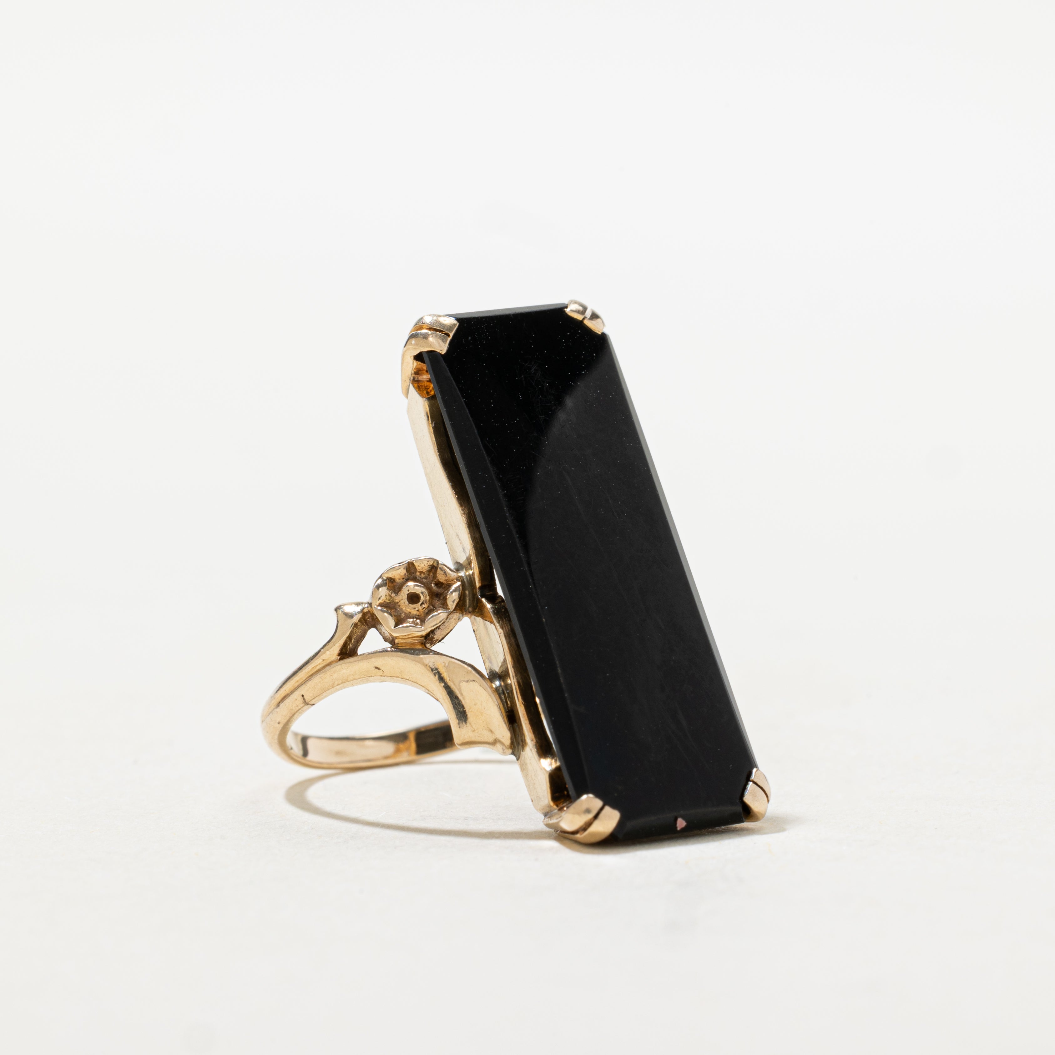 Rectangle Cut Onyx & Flower Accented Cocktail Ring | SZ 5.75