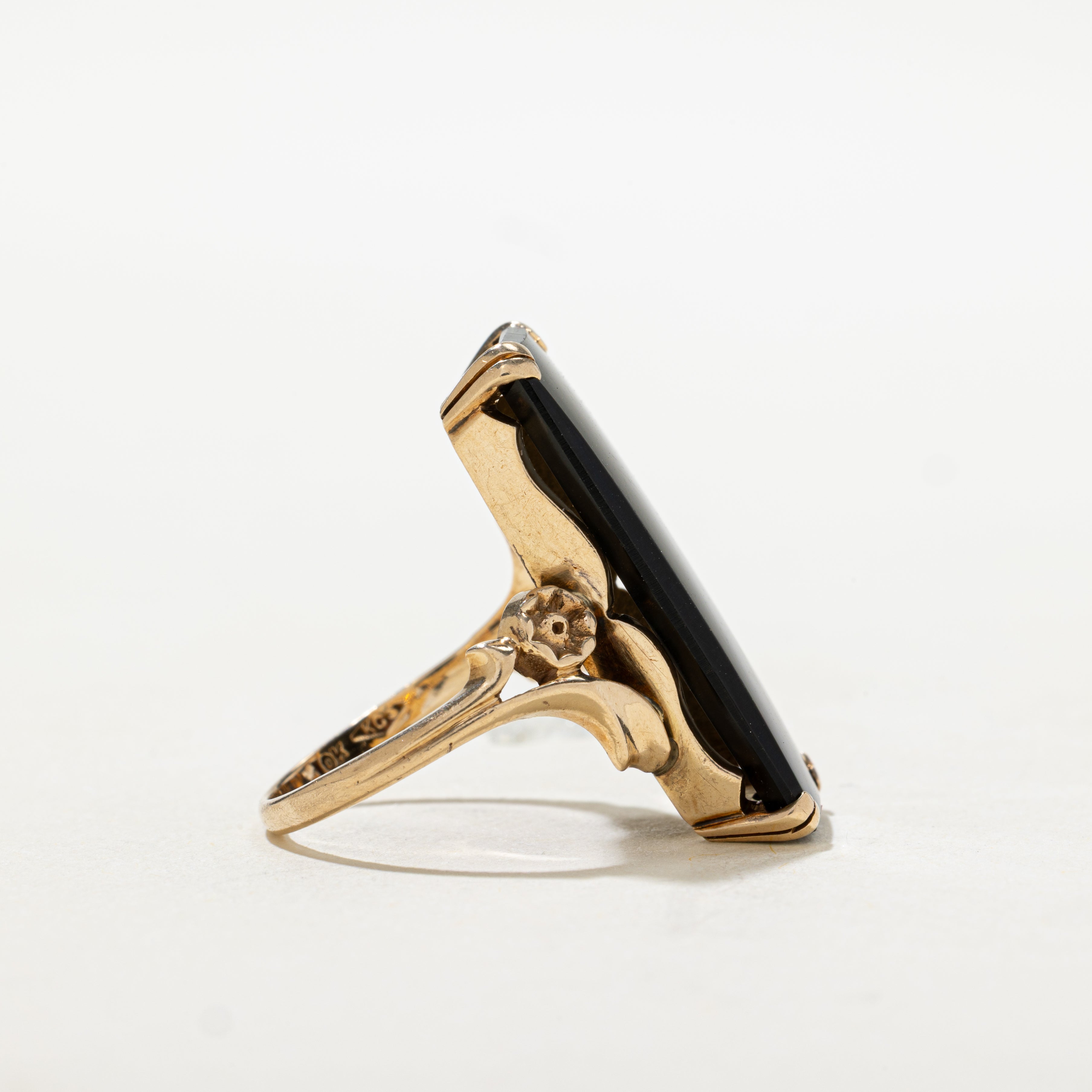 Rectangle Cut Onyx & Flower Accented Cocktail Ring | SZ 5.75
