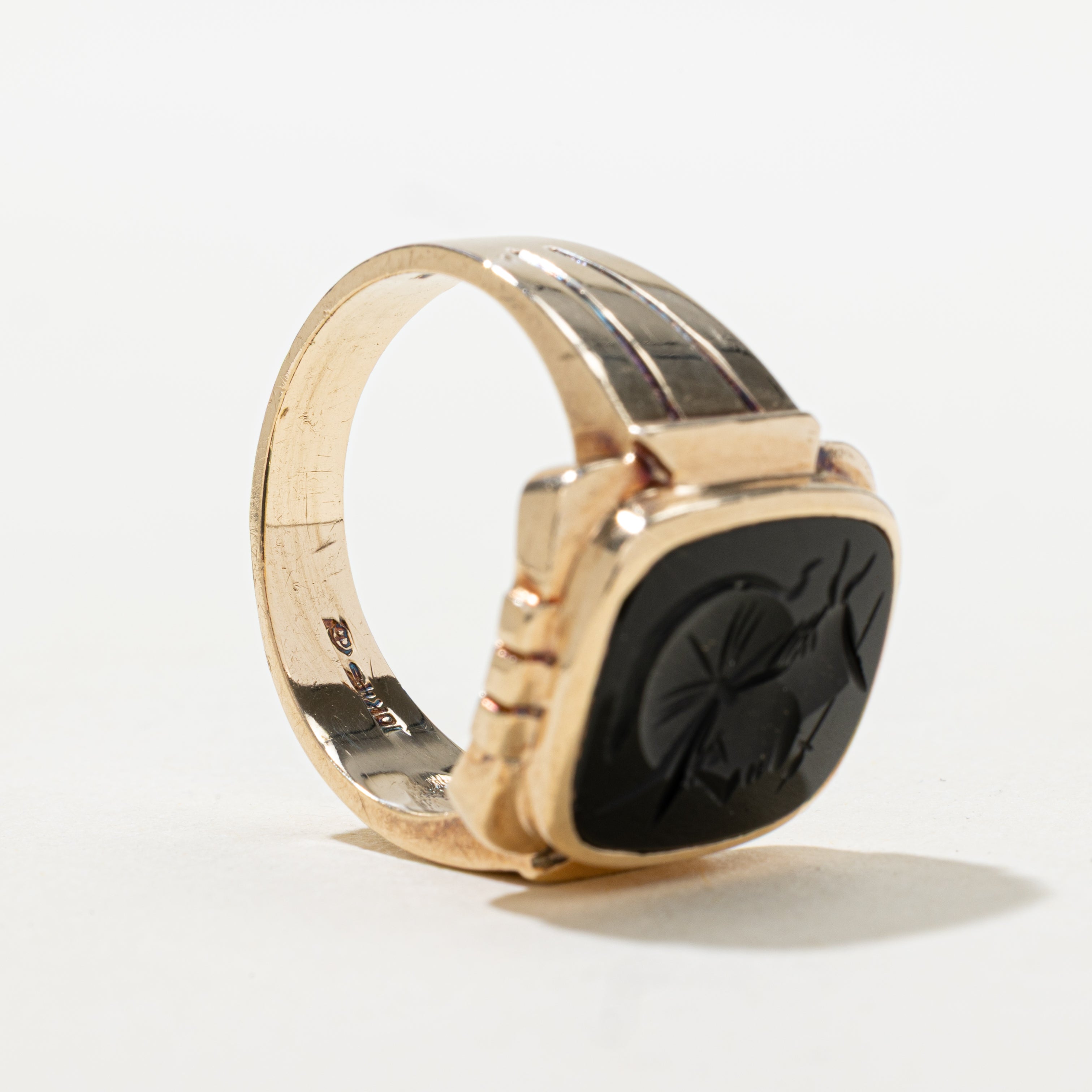 Onyx Intaglio Signet Ring | SZ 10.5