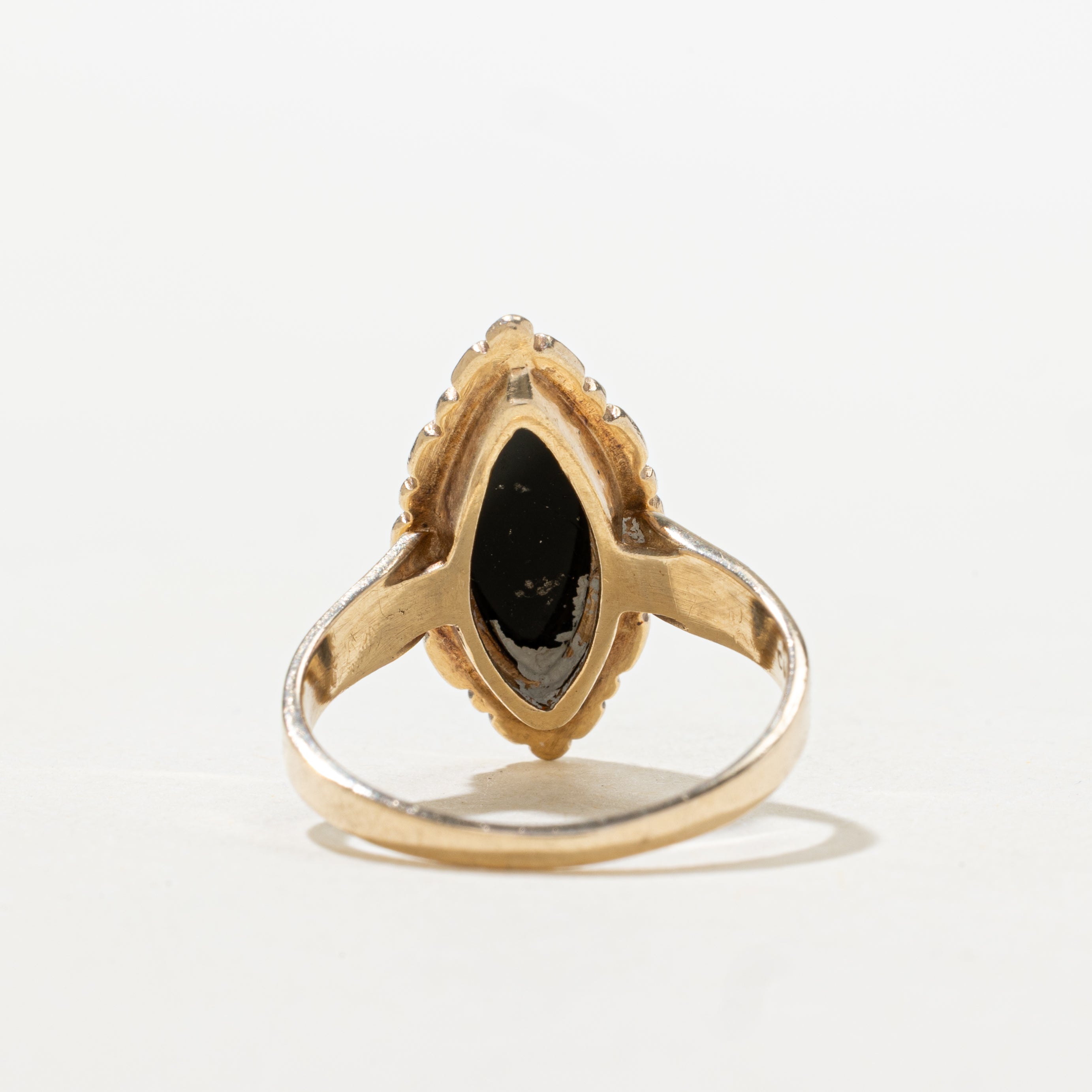 Cabochon Onyx Textured Navette Ring | SZ 7