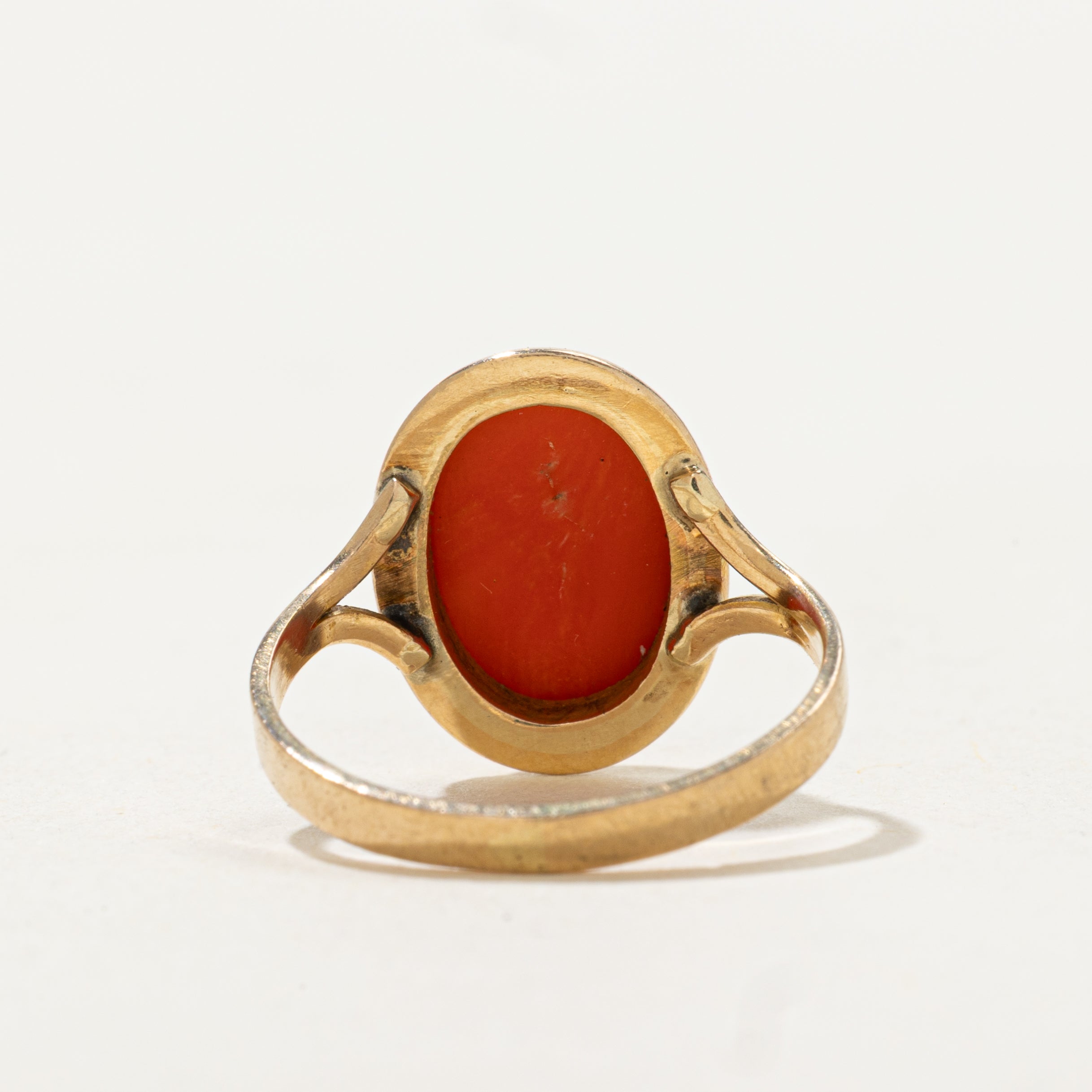 18k Bezel Set Coral Open Shank Ring | SZ 3