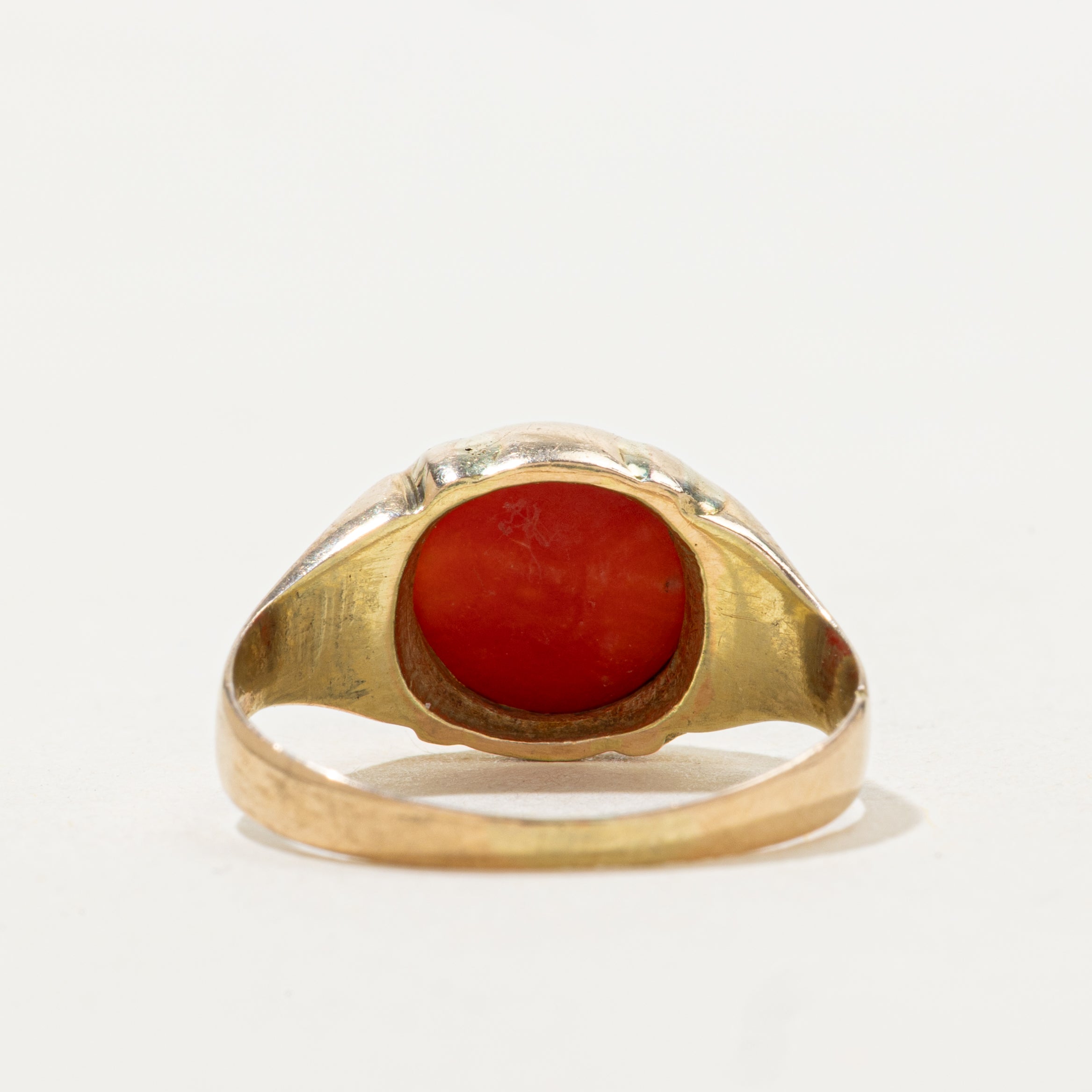 Bezel Set Coral Grooved Ring | SZ 7
