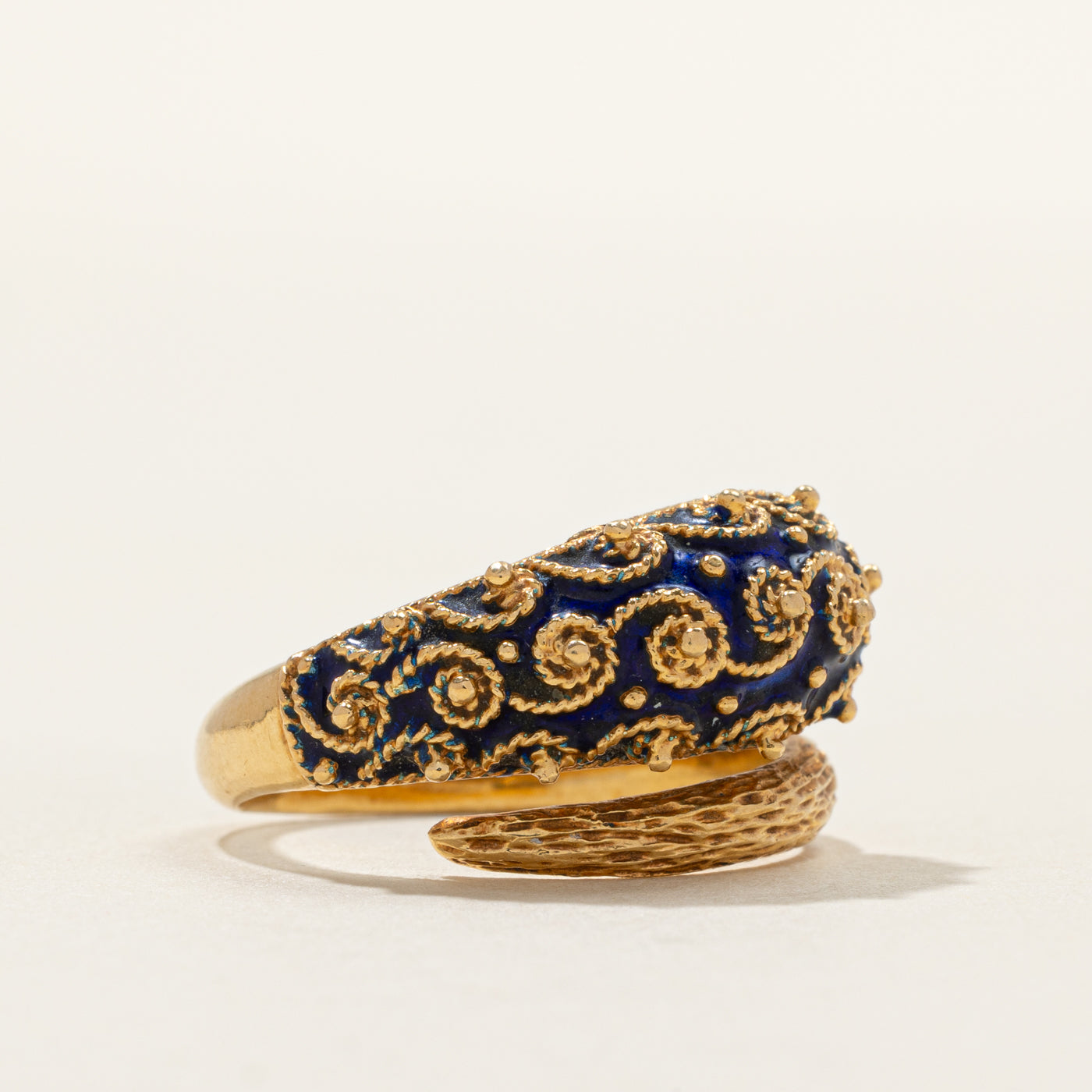 Vintage blue Enamel bypass ring | SZ 7