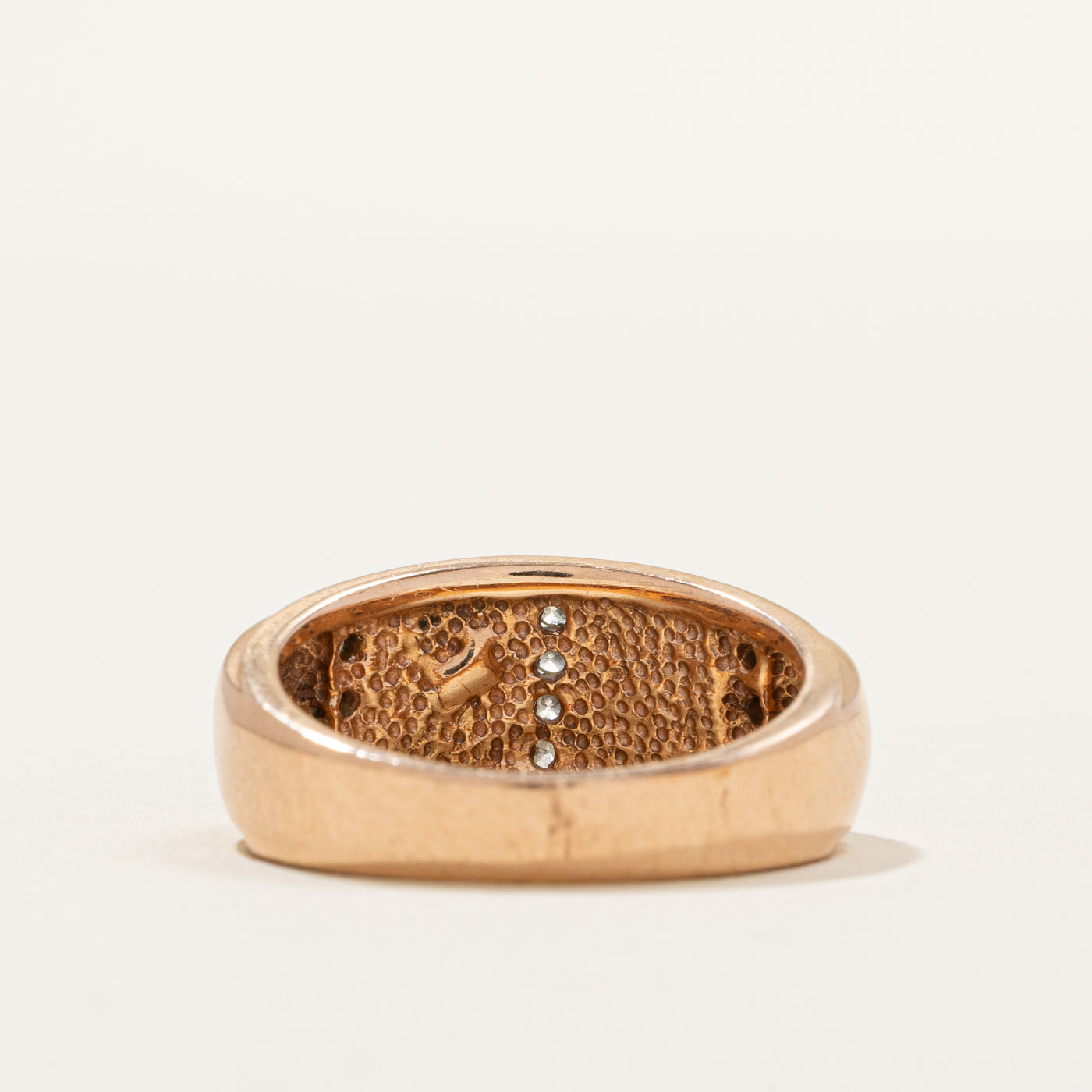 Flush Set Mother of Pearl & Diamond Band | 0.20ct | SZ 7.5