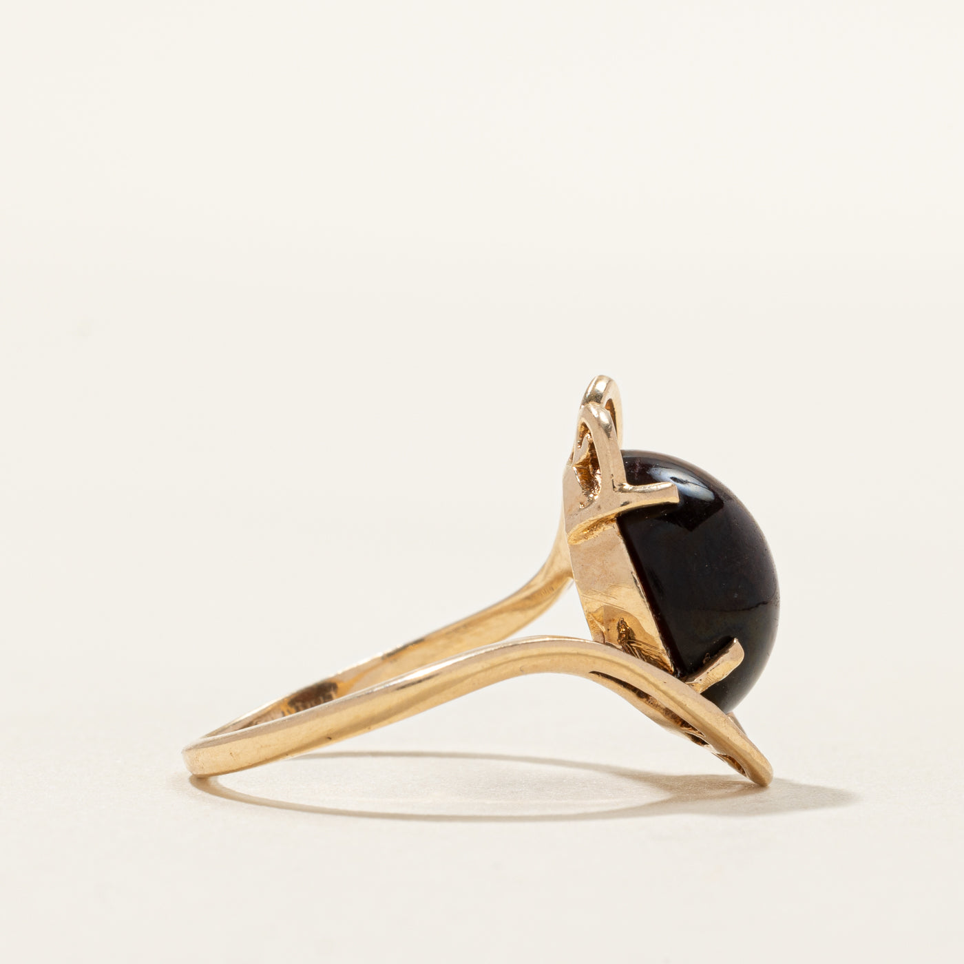 Cabochon Cat's Eye Bypass Ring | SZ 7