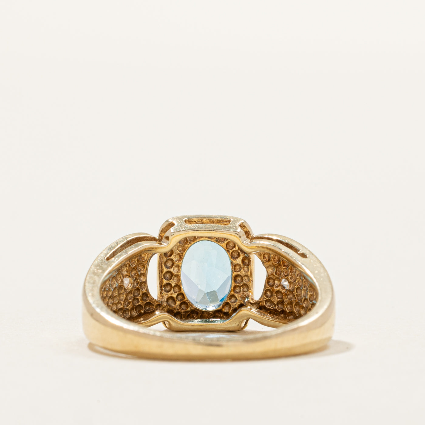 Oval Cut Topaz & Diamond Chunky Ring | 0.81ct, 0.02ct | SZ 5
