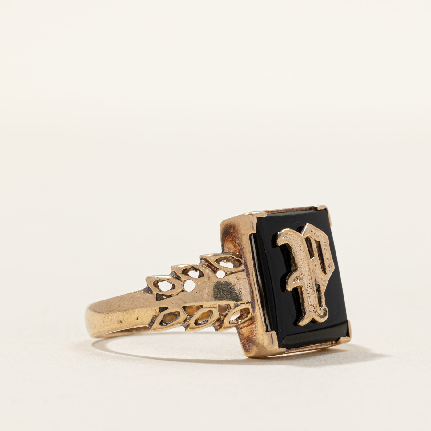 Onyx Letter "P" Initial Textured Signet Ring | SZ 9.5