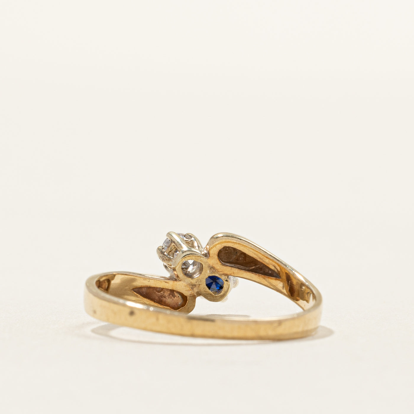 Toi et Moi Diamond & Sapphire Bypass Ring | 0.08ct | SZ 7.25