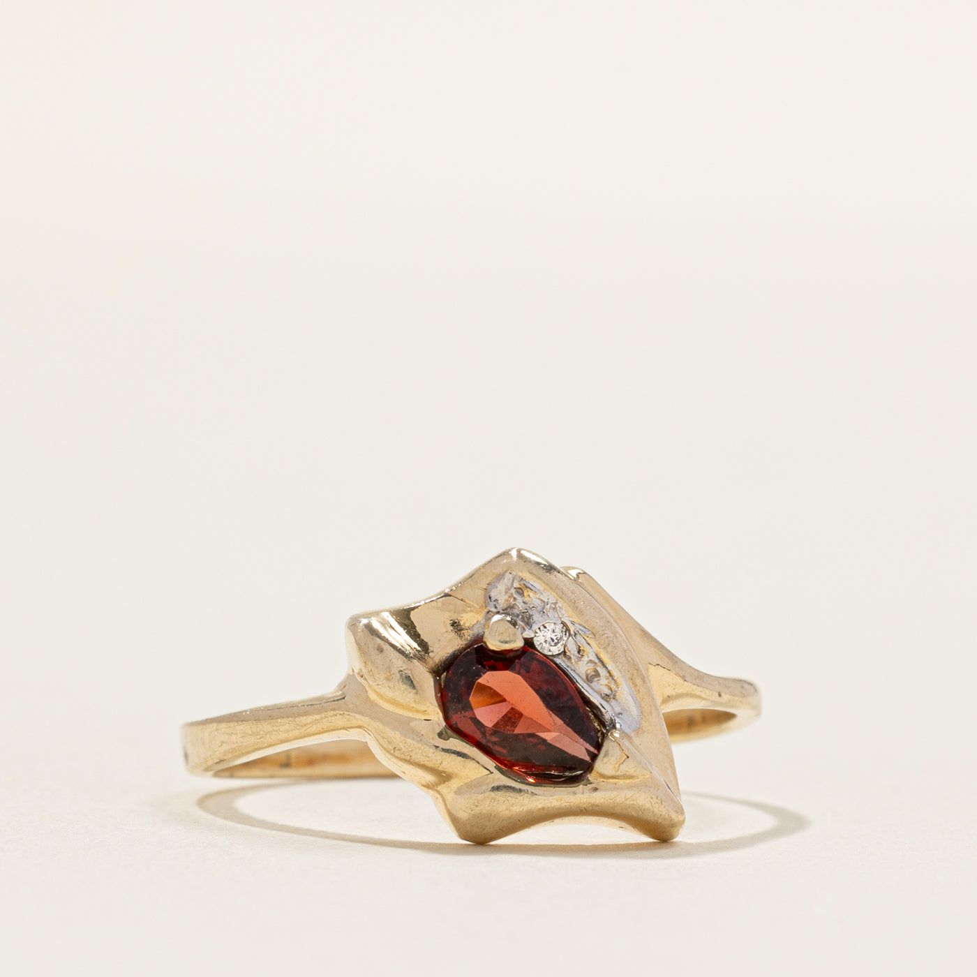 Pear Cut Garnet & Diamond Abstract Ring | 0.005ct | SZ 8