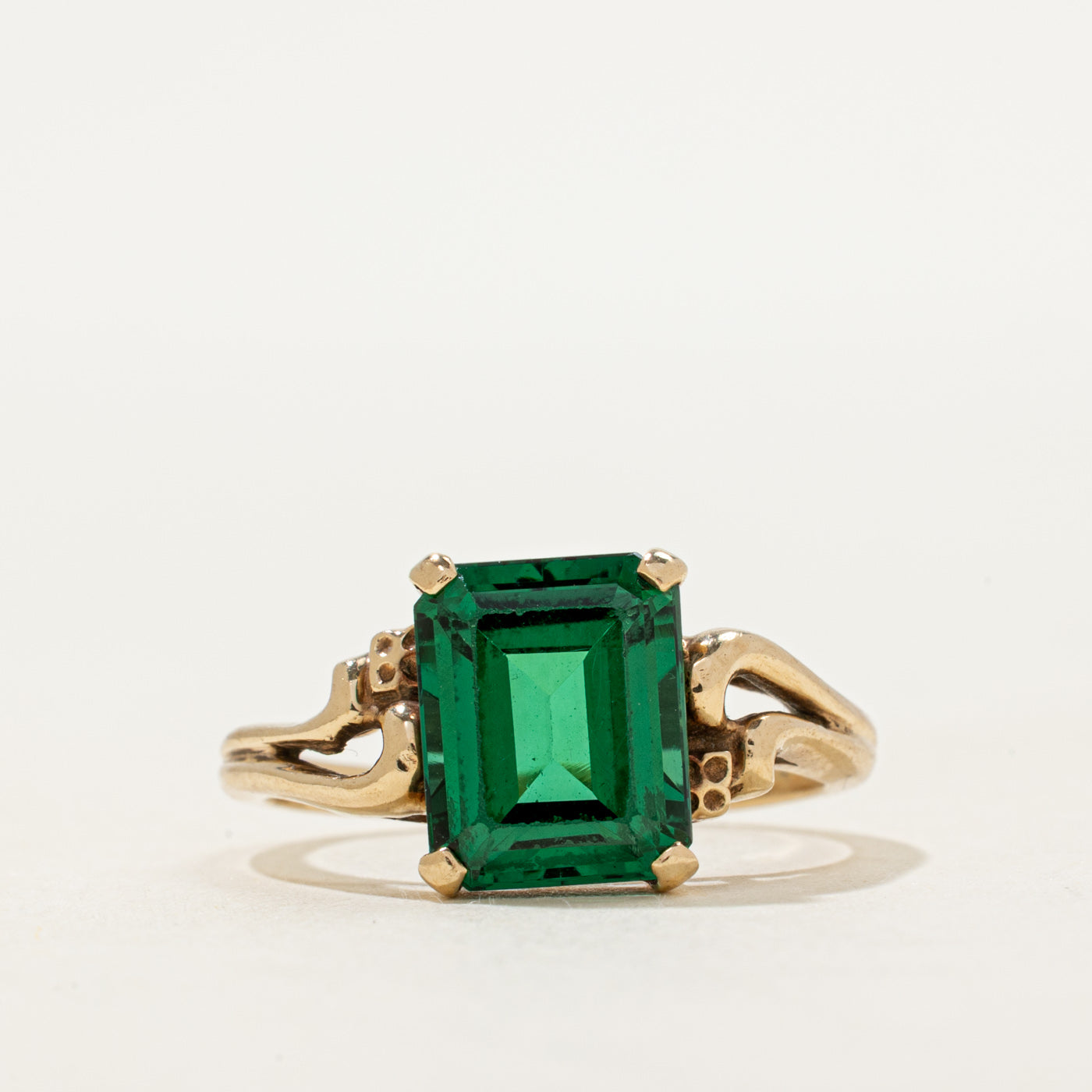 Basket Set Synthetic Spinel Cocktail Ring | SZ 7.5