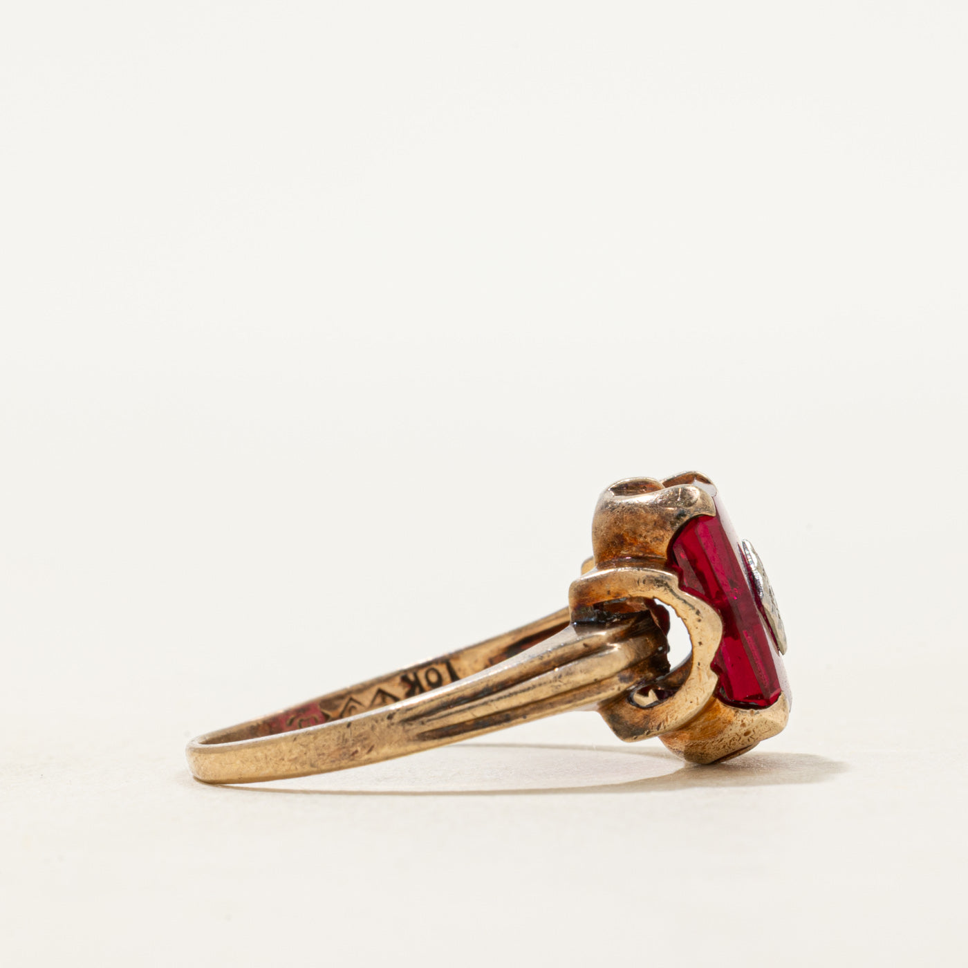 Synthetic Ruby & Diamond Grooved Ring | SZ 7.25