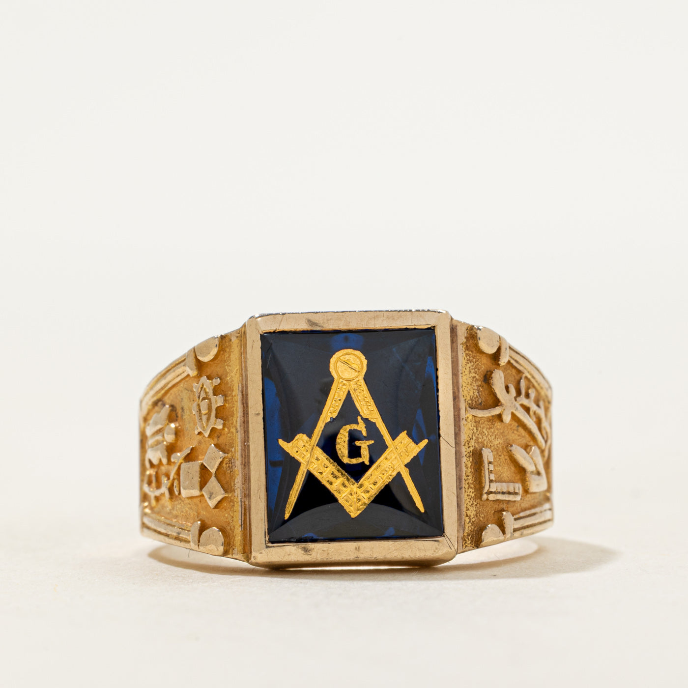Synthetic Sapphire Free Masons Ring | SZ 10.5
