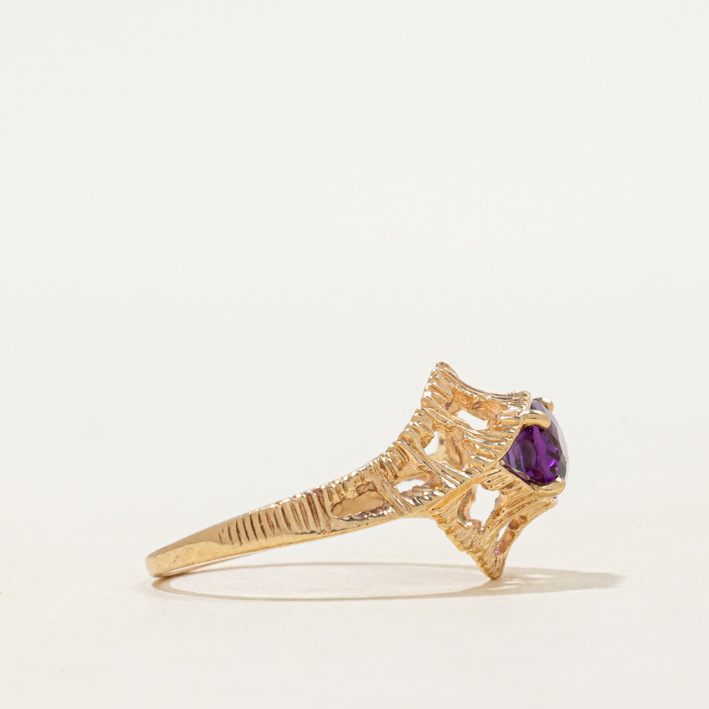 East West Amethyst Textured Openwork Ring | SZ 6.5
