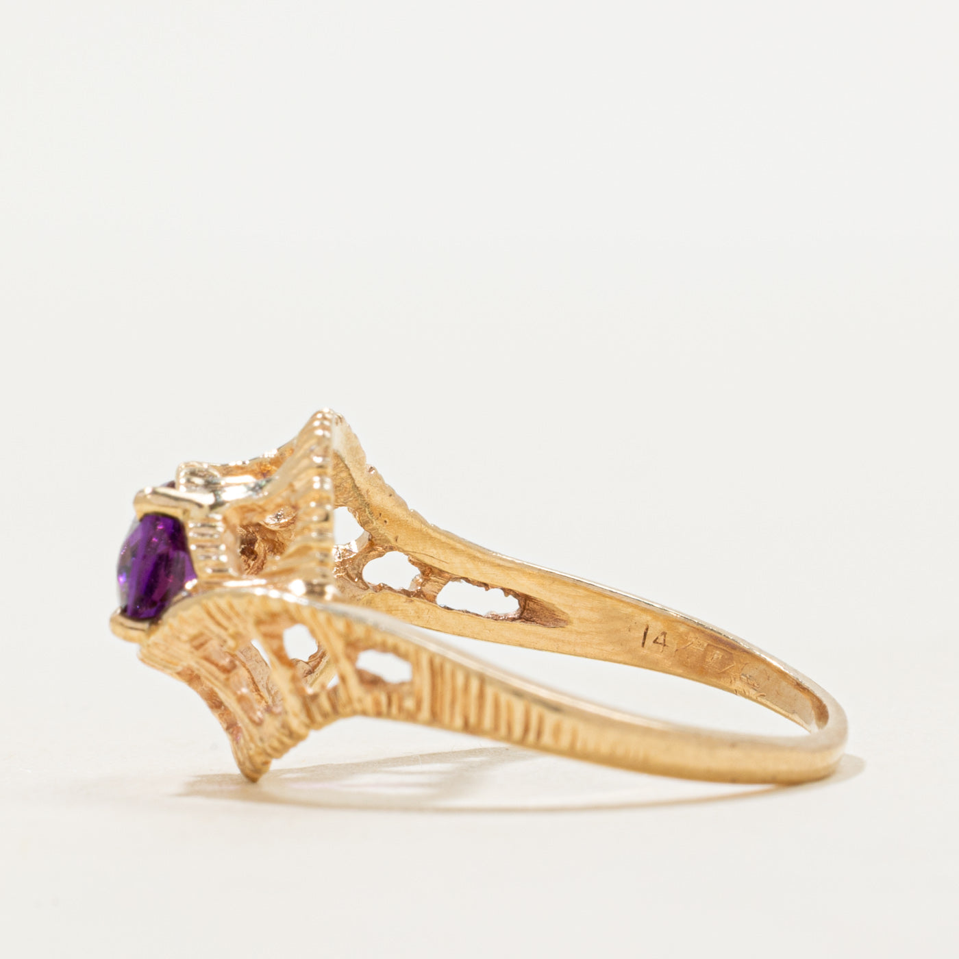 East West Amethyst Textured Openwork Ring | SZ 6.5
