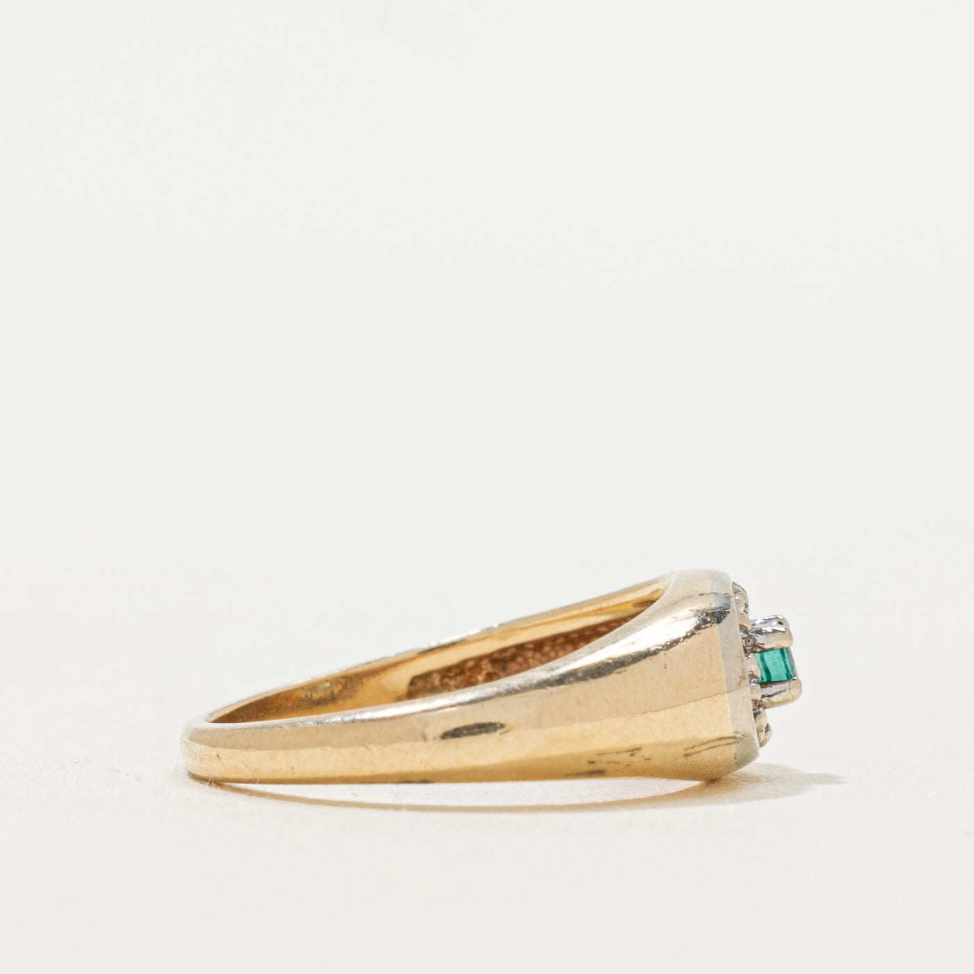 Two Tone Emerald & Diamond Oval Cluster Ring | SZ 5.75