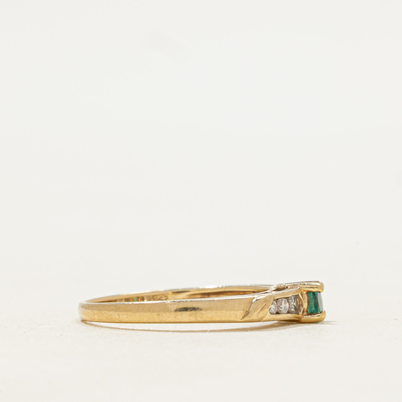 Emerald & Diamond Accented Ring | SZ 6