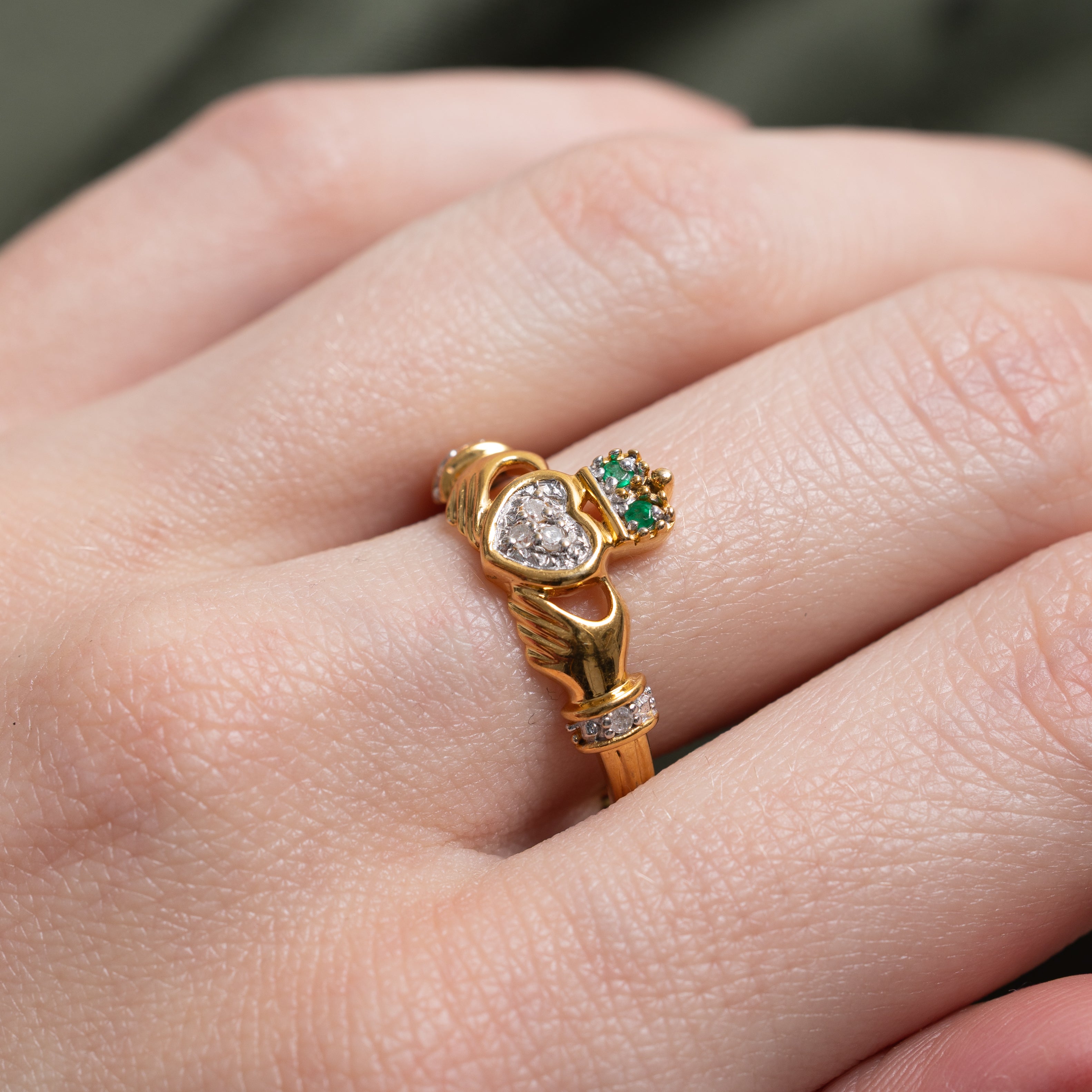 Emerald & Diamond Claddagh Ring | SZ 8.25