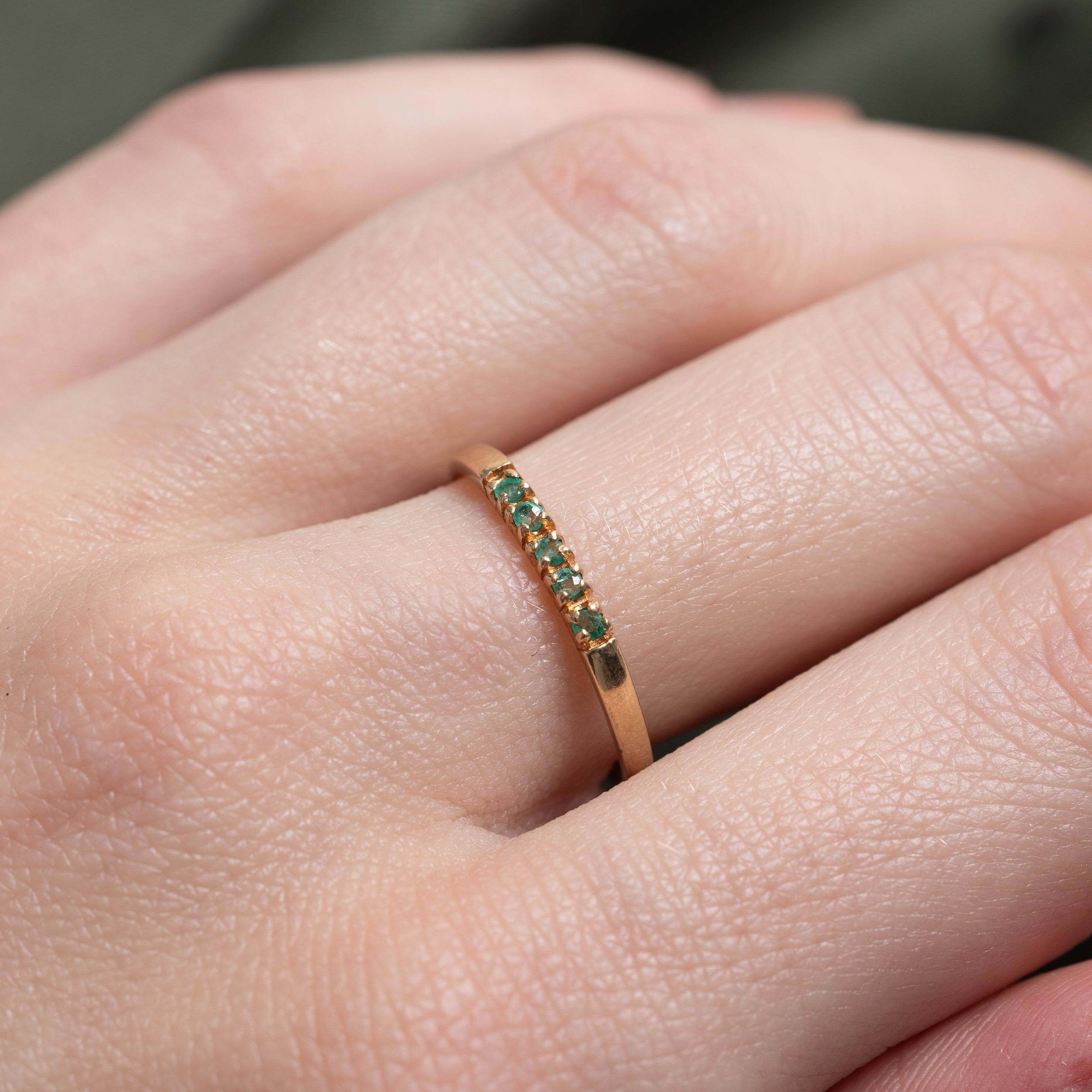 Five Stone Emerald Band | SZ 6.75