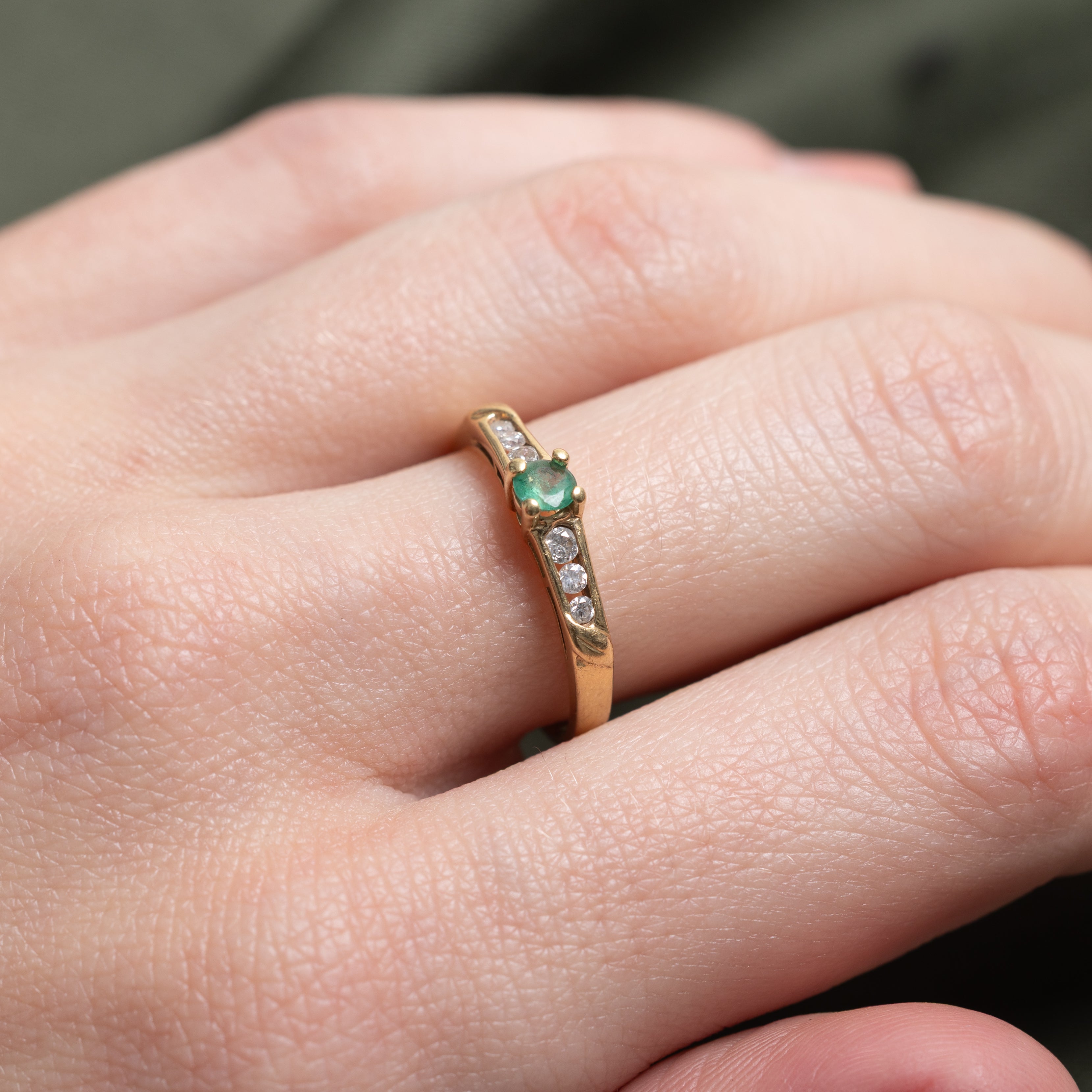 Emerald & Diamond Accented Ring | SZ 6