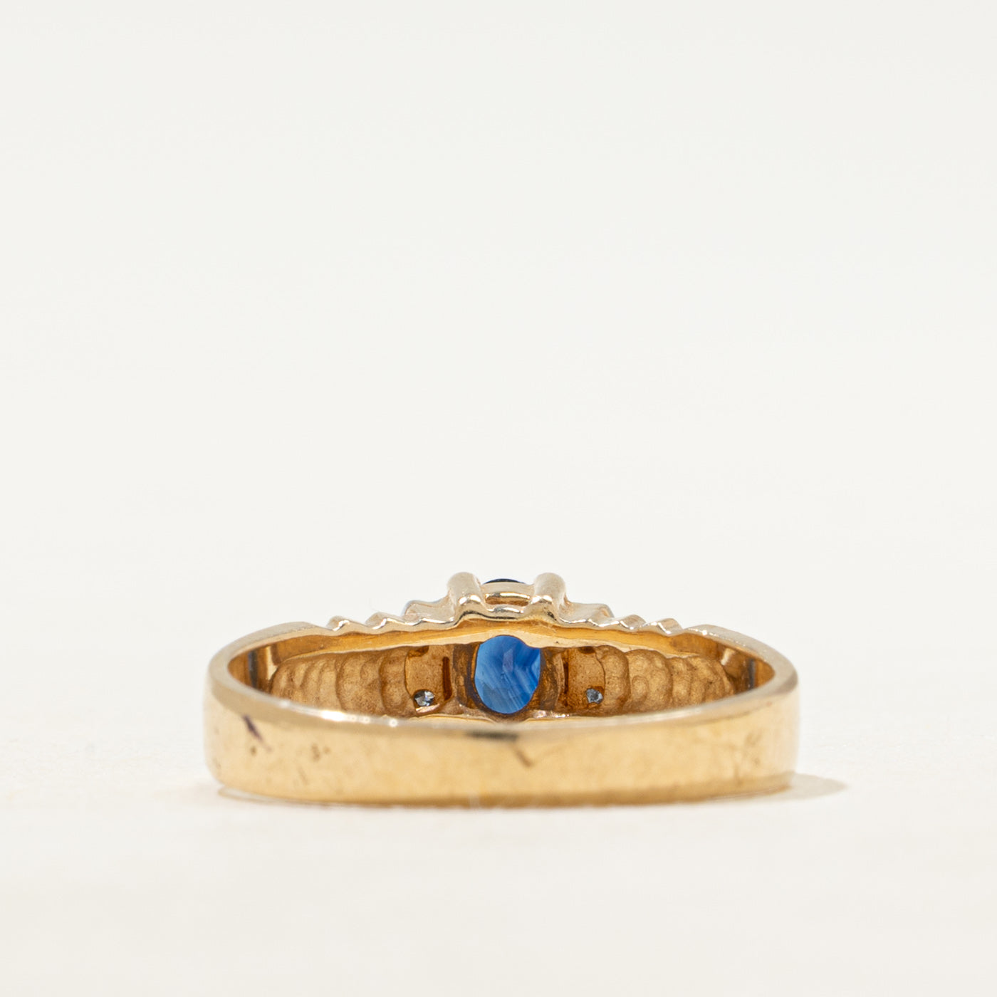 Sapphire & Diamond Grooved Ring | SZ 6.25