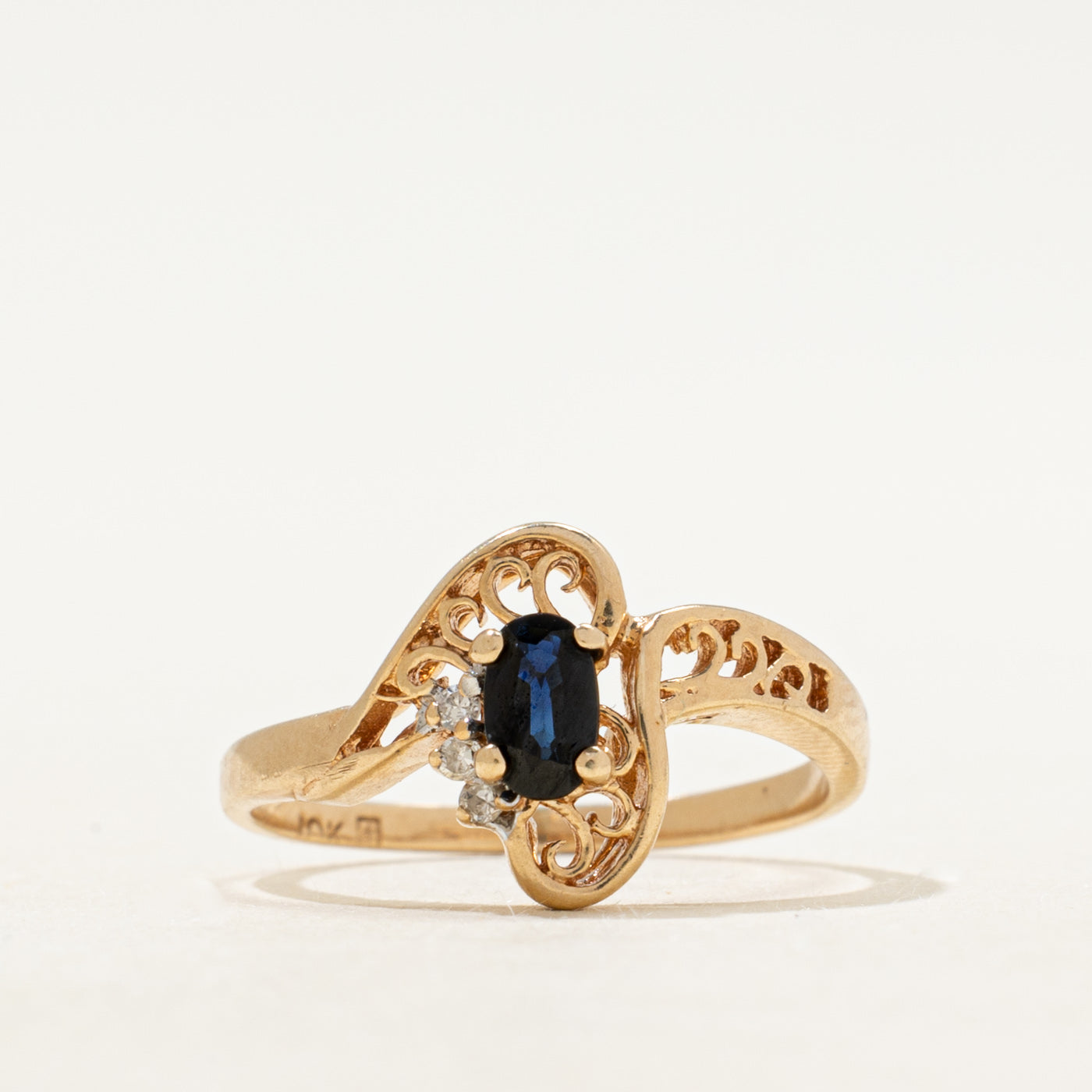 Sapphire & Diamond Openwork Ring | SZ 5.5
