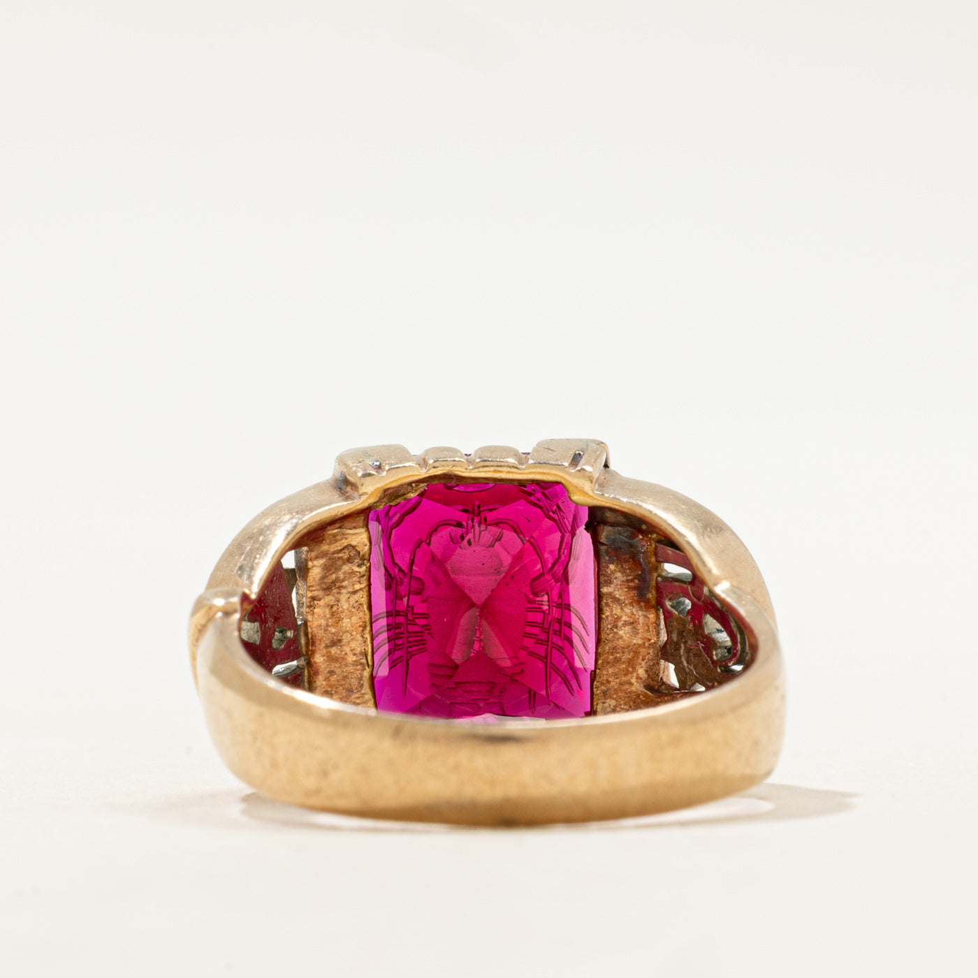 Two Tone Synthetic Ruby Lobster Intaglio Ring | SZ 10.5