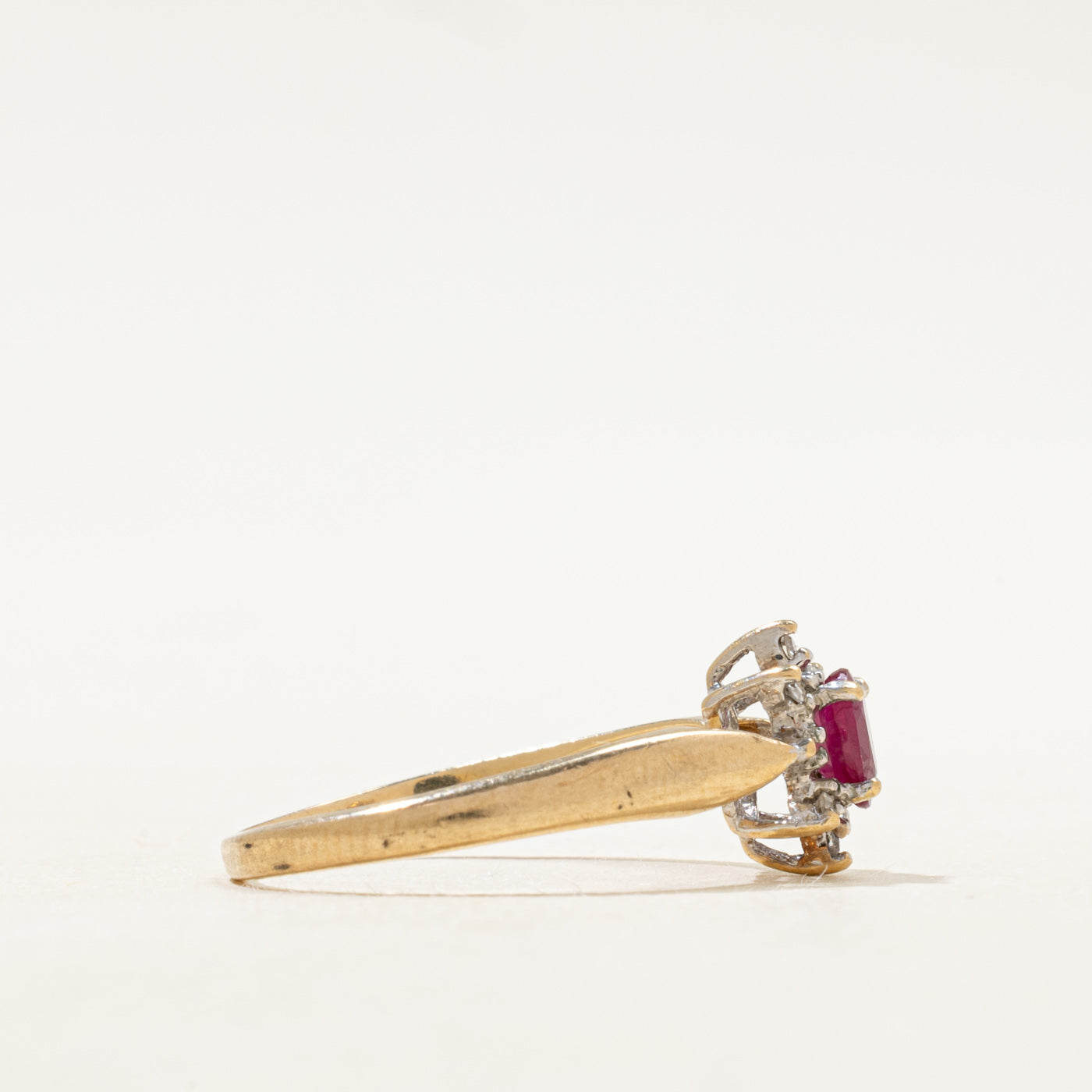 Oval Cut Ruby & Diamond Petal Ring | SZ 5.5