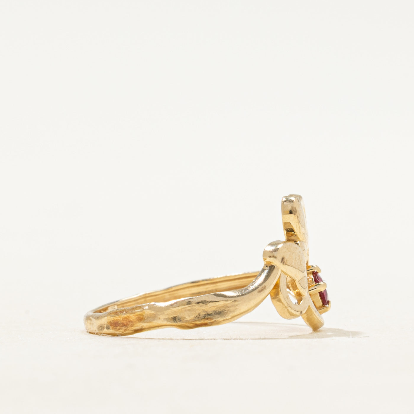 'Disney' Glass Filled Ruby Minnie Mouse Ring | SZ 4.25