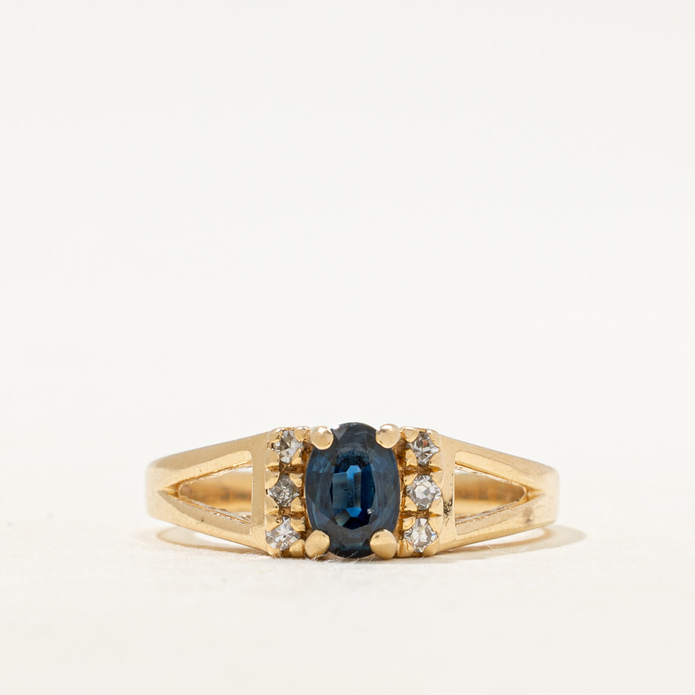 Oval Cut Sapphire & Diamond Open Shank Ring | SZ 7