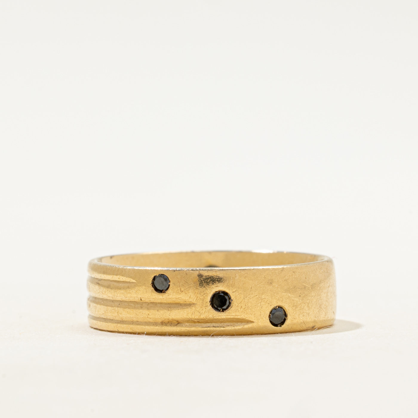 18k Diagonal Flush Set Sapphire Band | 5.90mm | SZ 10