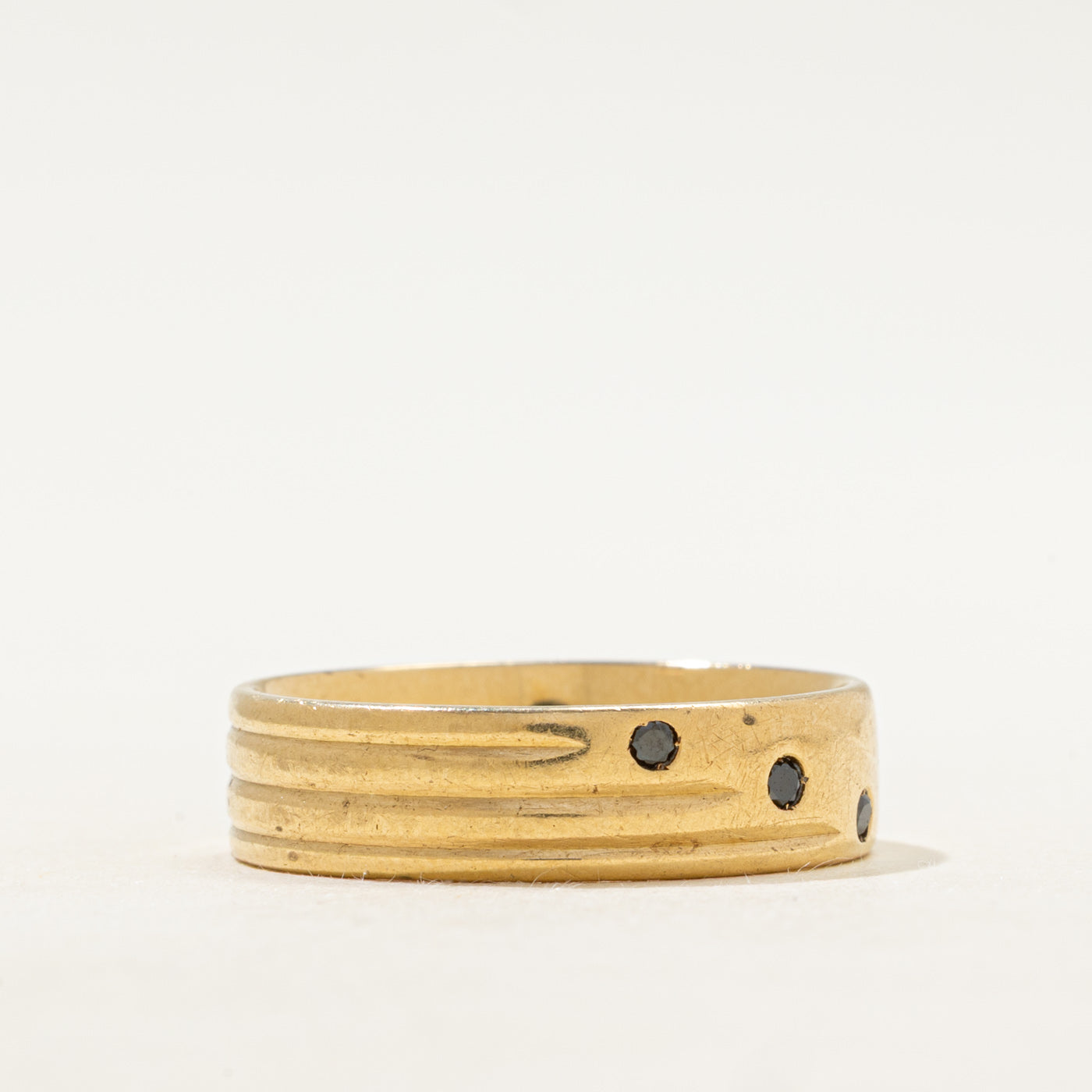 18k Diagonal Flush Set Sapphire Band | 5.90mm | SZ 10