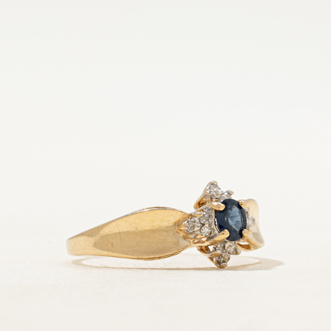 Sapphire & Diamond Reverse Tapered Ring | SZ 7