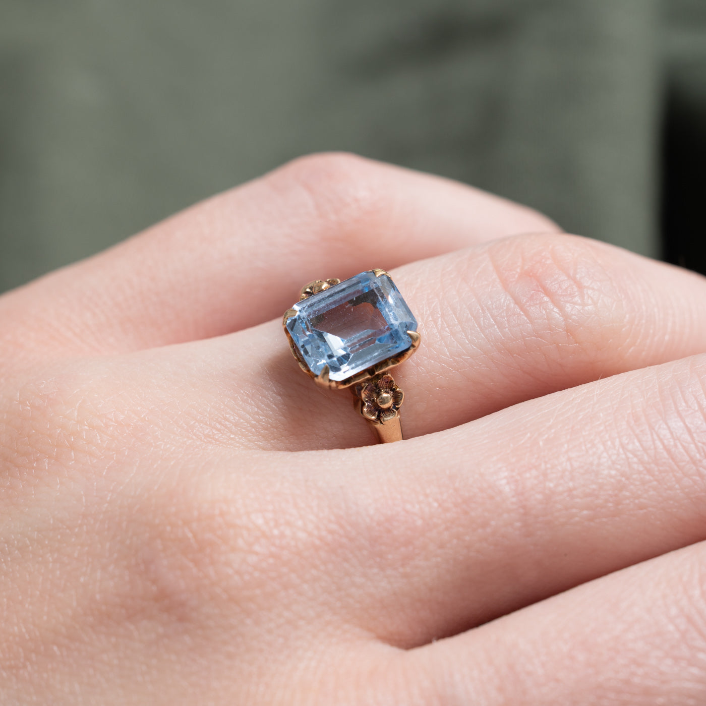 Vintage Synthetic Spinel Floral Ring | 3.4ct | SZ 4.5 |