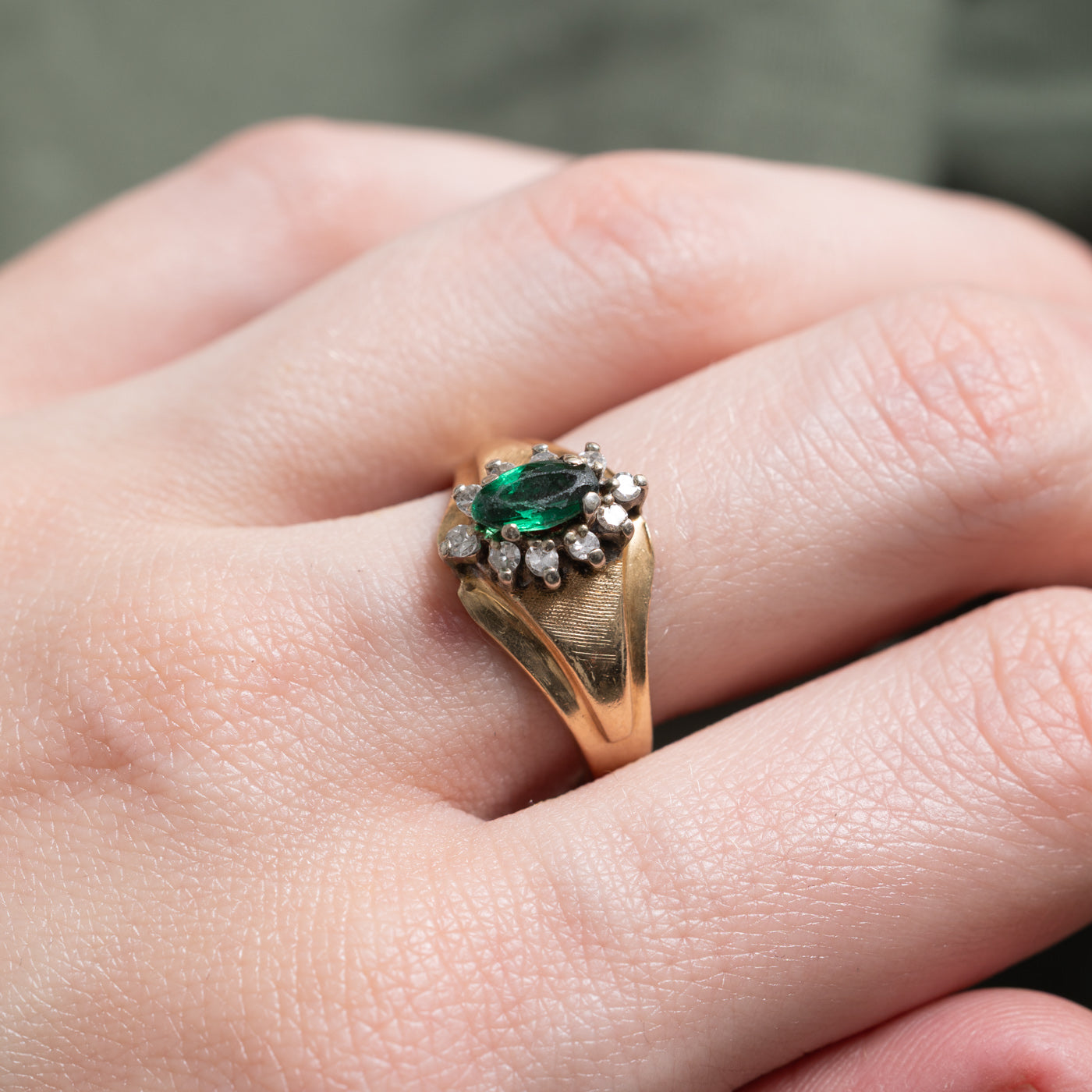 Emerald & Diamond Petal Textured Ring | 0.34ct, 0.1ctw | SZ 7.75 |