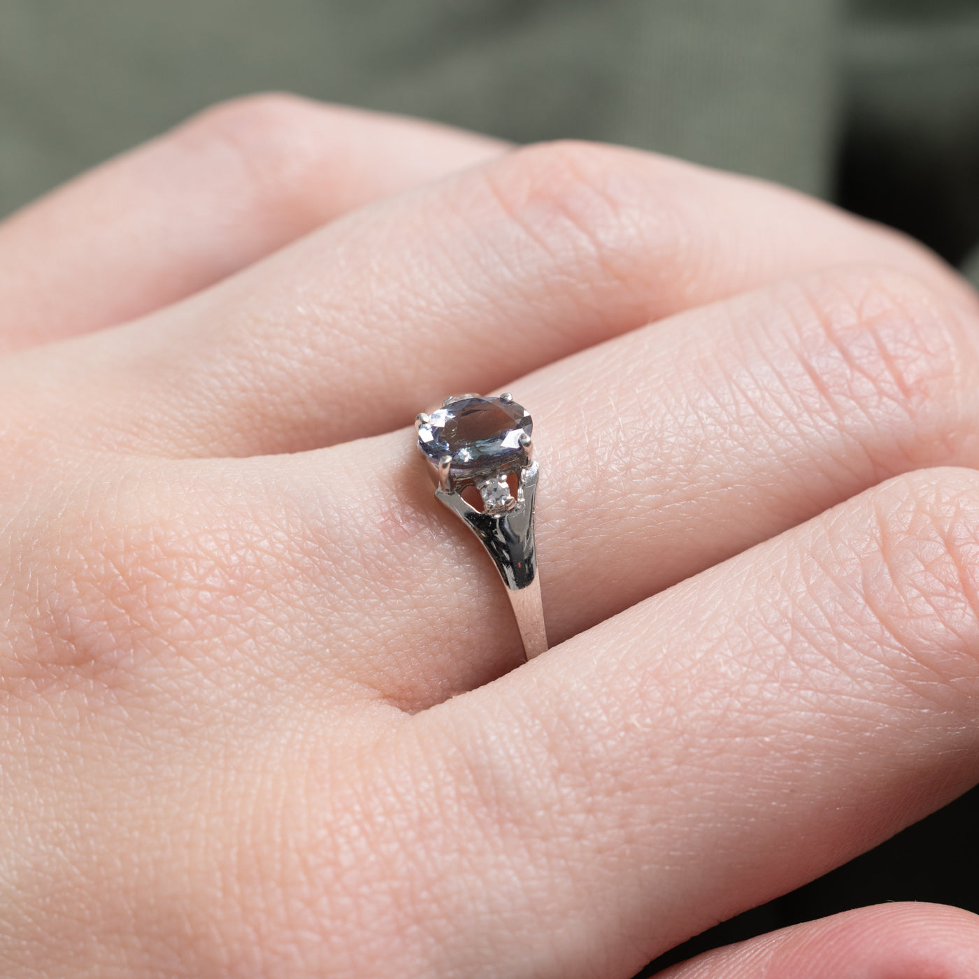 Oval Cut Spodumene & Diamond Ring | 0.62ct, 0.03ctw | SZ 7.25 |