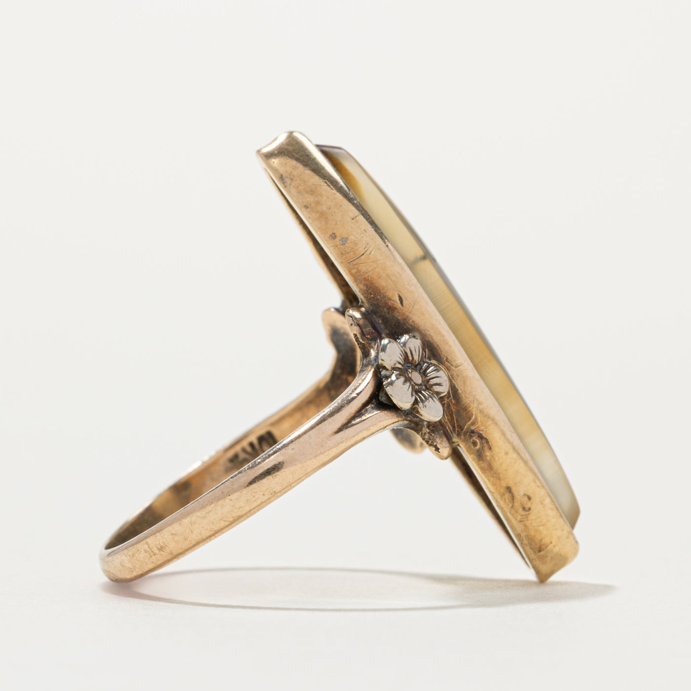Bezel Set Agate Floral Engraved Navette Ring | SZ 7.5