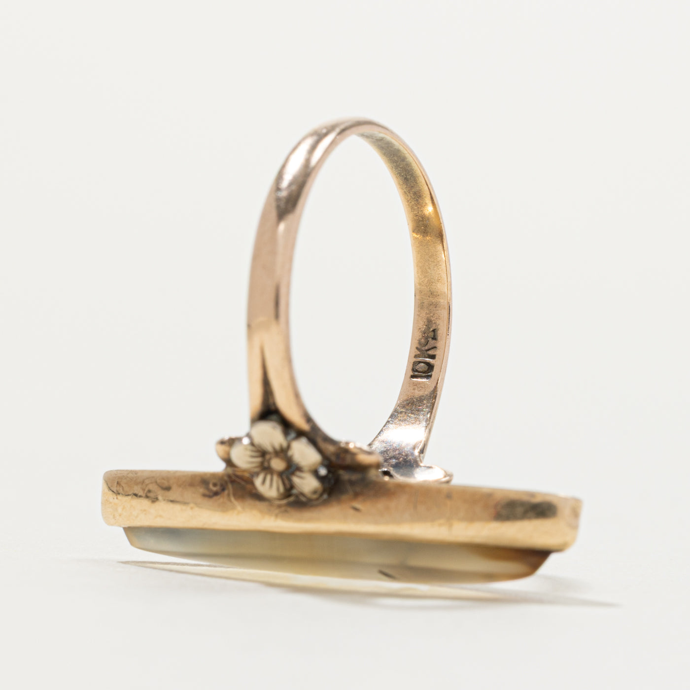 Bezel Set Agate Floral Engraved Navette Ring | SZ 7.5
