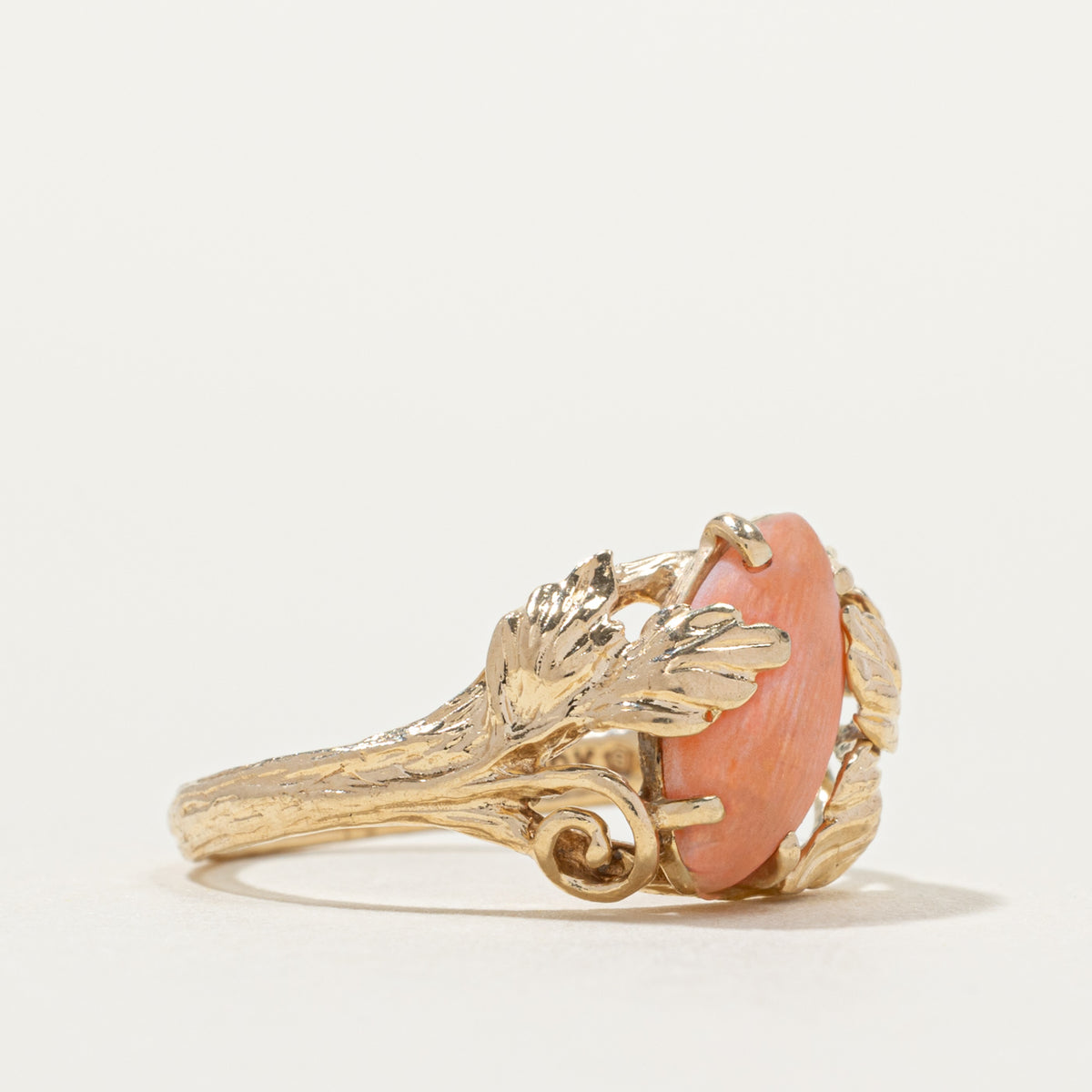 10k Coral Floral Leaf Engraved Ring | SZ 6