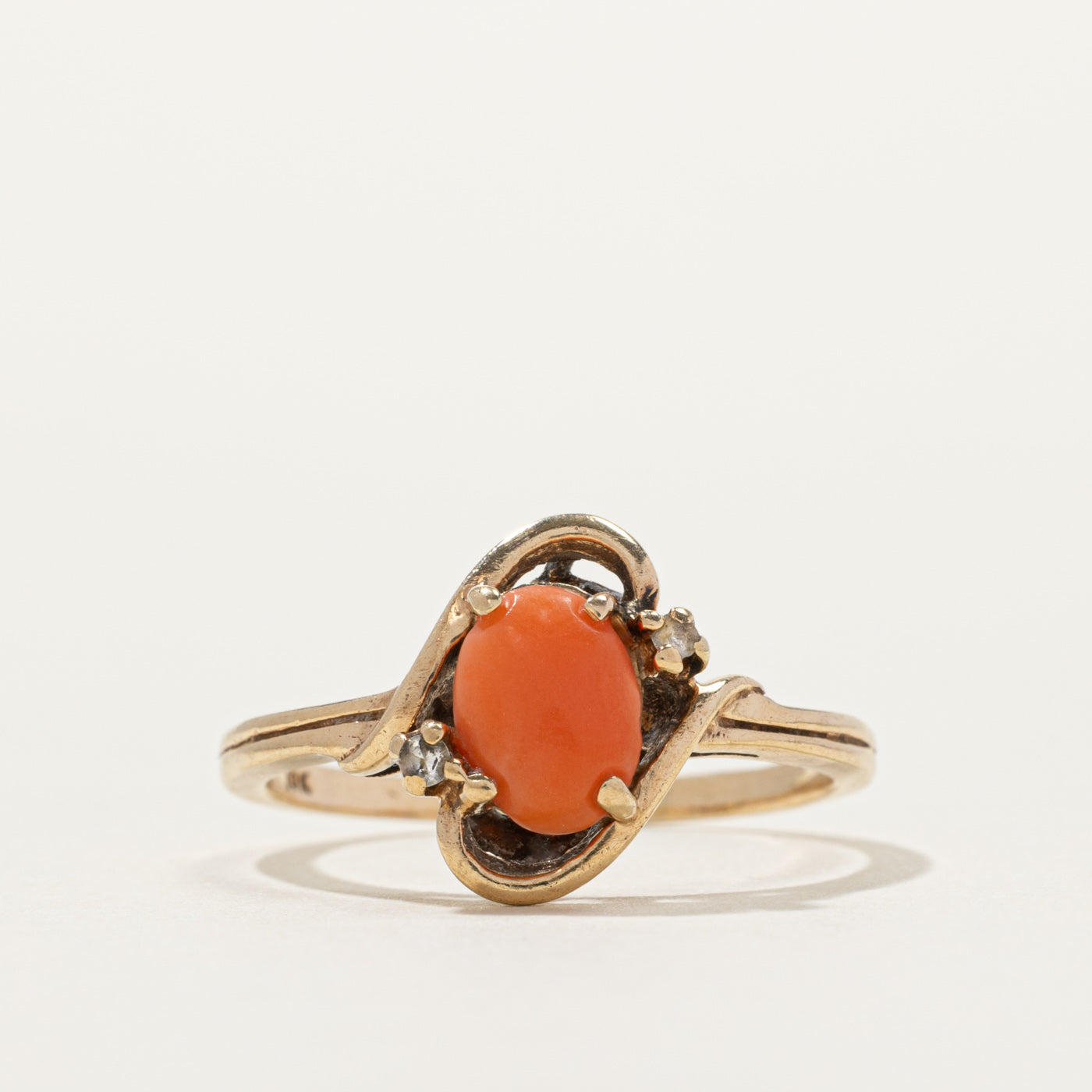 10k Coral & Glass Openwork Ring | SZ 8.5