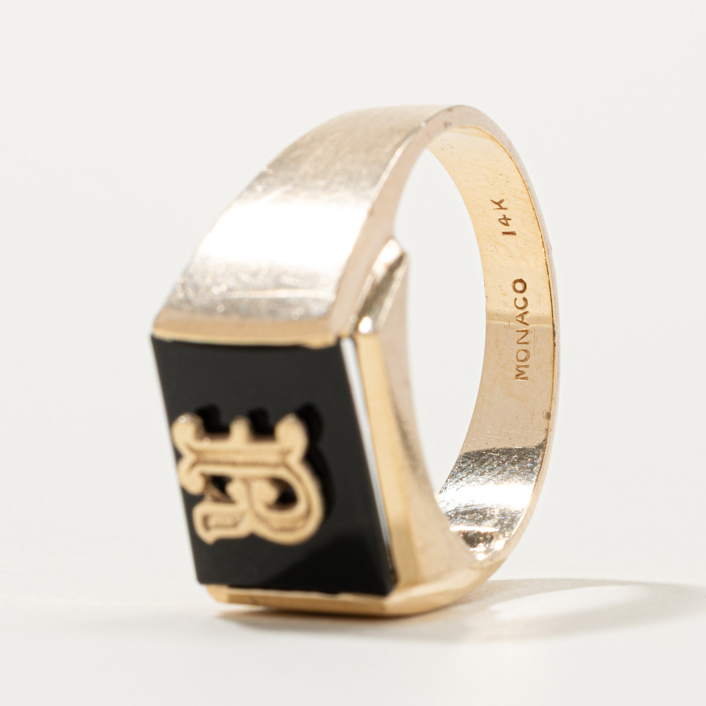 14k Onyx "R" Initial Signet Ring | SZ 9.75