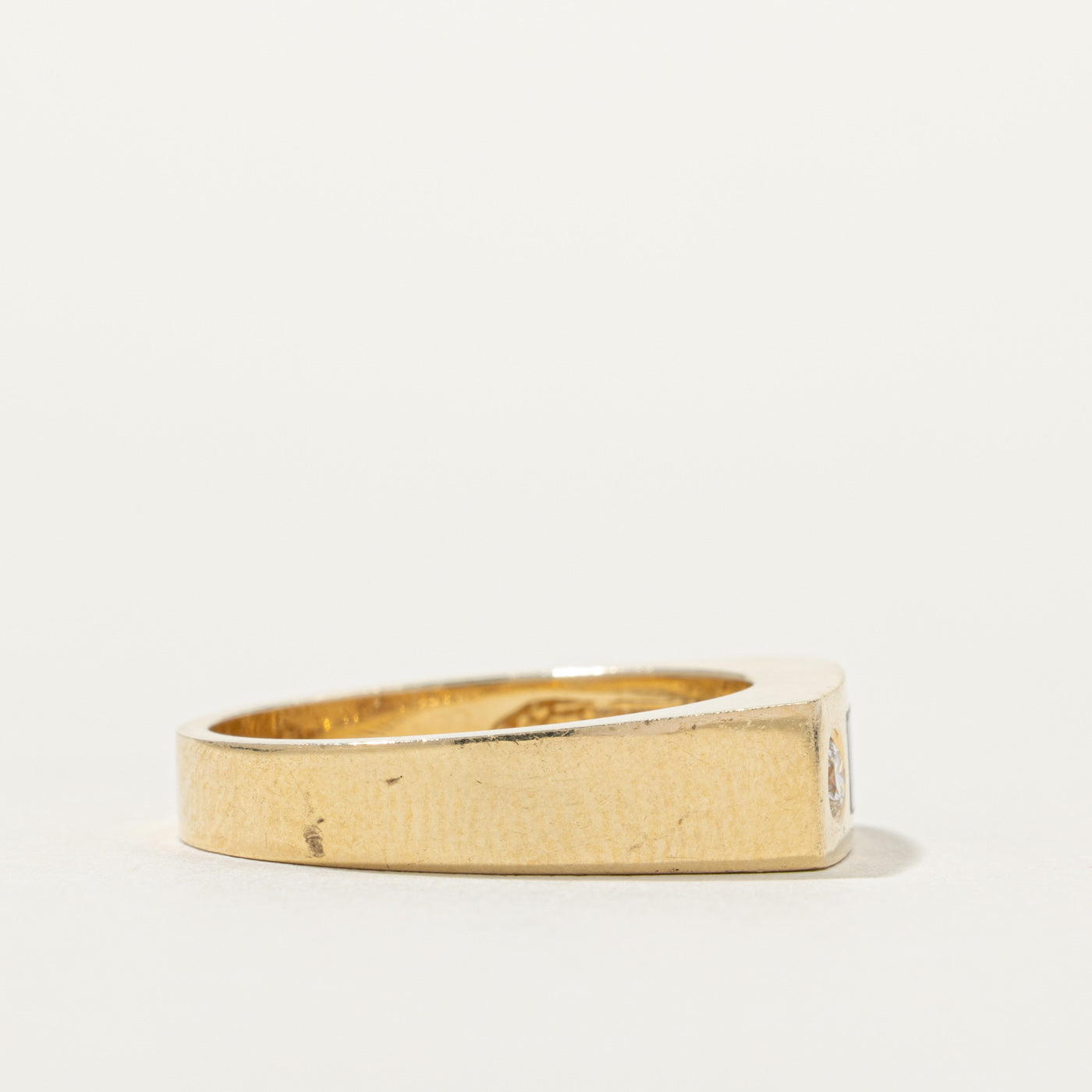 14k East West Onyx & Diamond Accented Geometric Ring | SZ 7.5