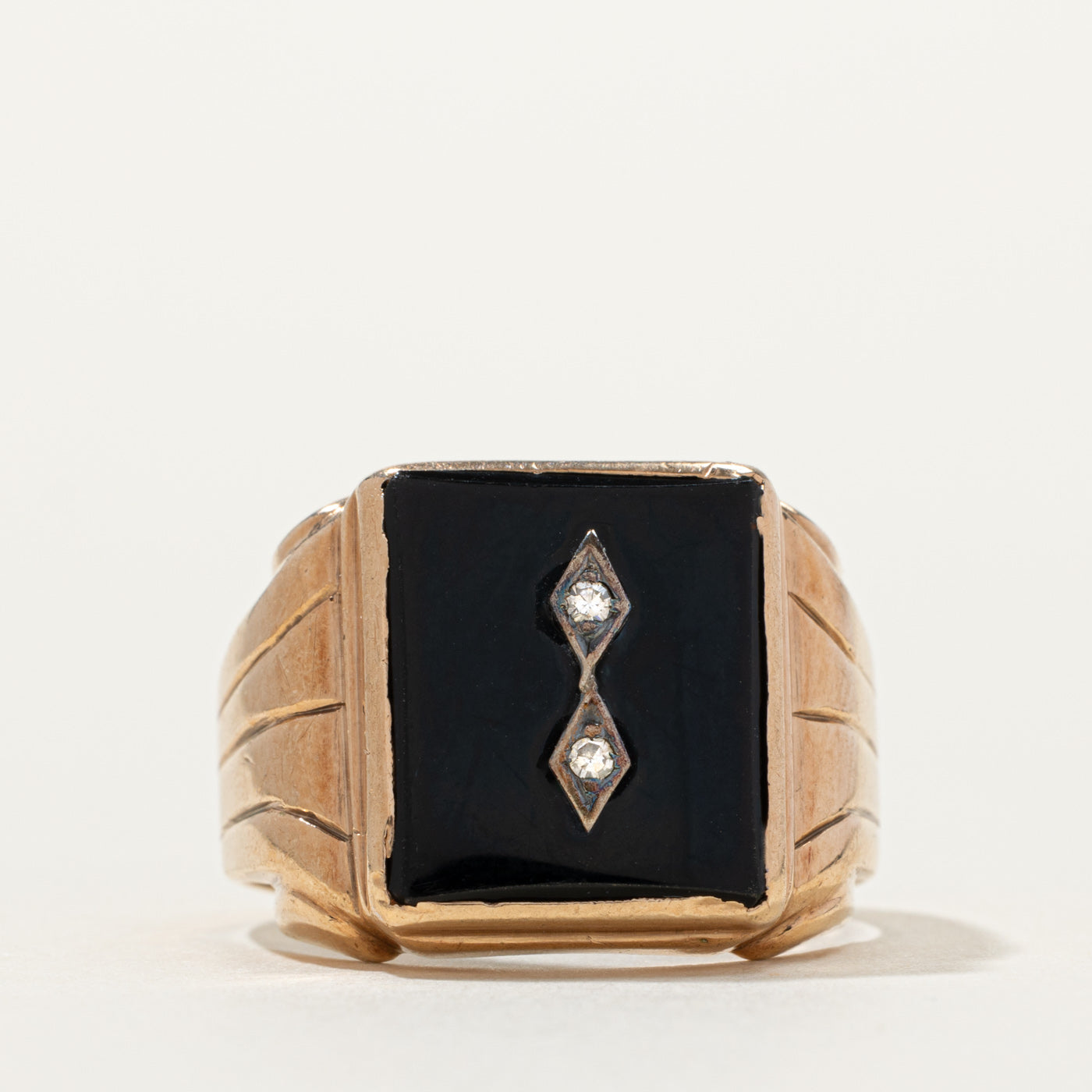 10k Onyx & Diamond Accented Grooved Signet Ring | SZ 9.5