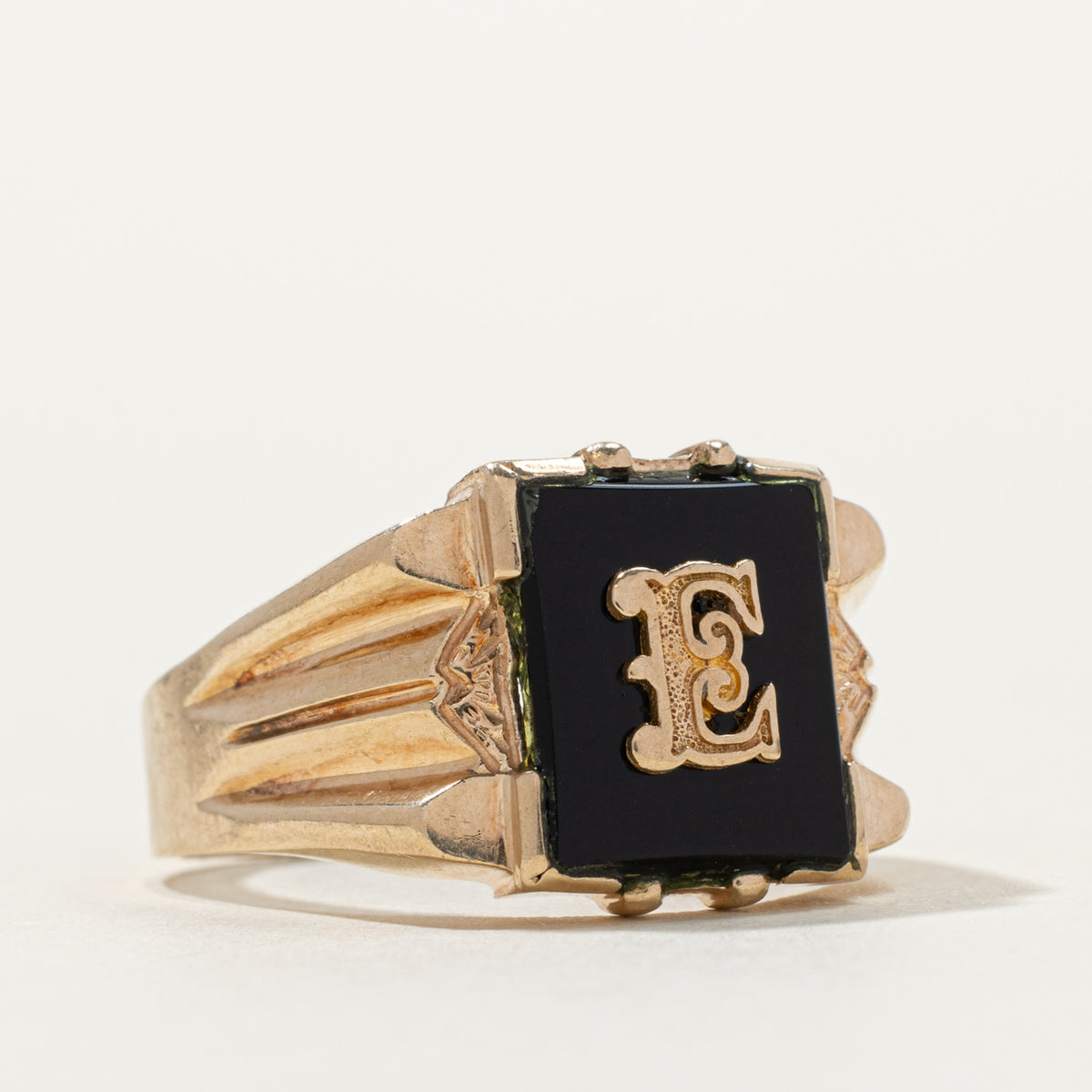 10k Onyx "E" Initial Grooved Signet Ring | SZ 9