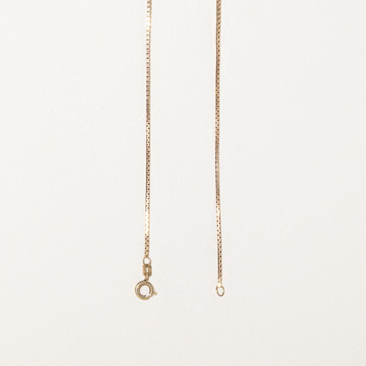 1978 London 9k Yellow Gold Box Link Chain | 16"