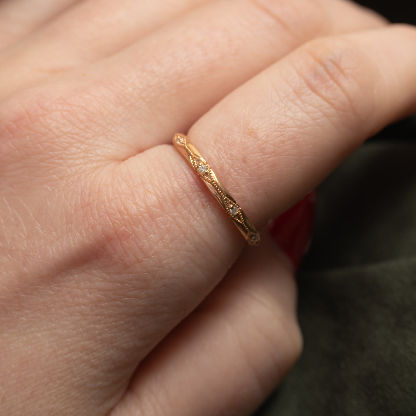 14k Diamond Milgrain Pattern Band | SZ 8.25