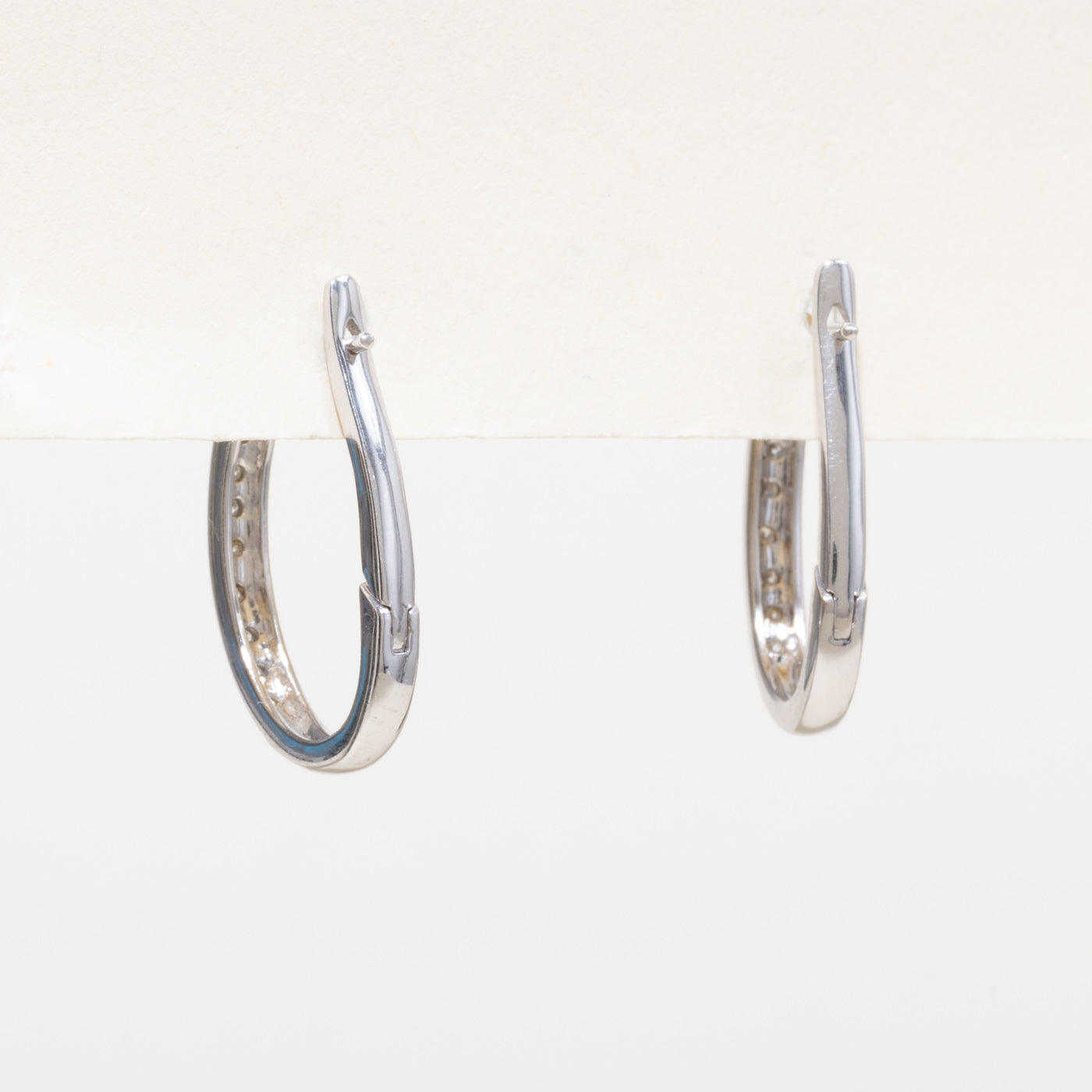 ***Boucles d'oreilles en or 18 carats 4293-67