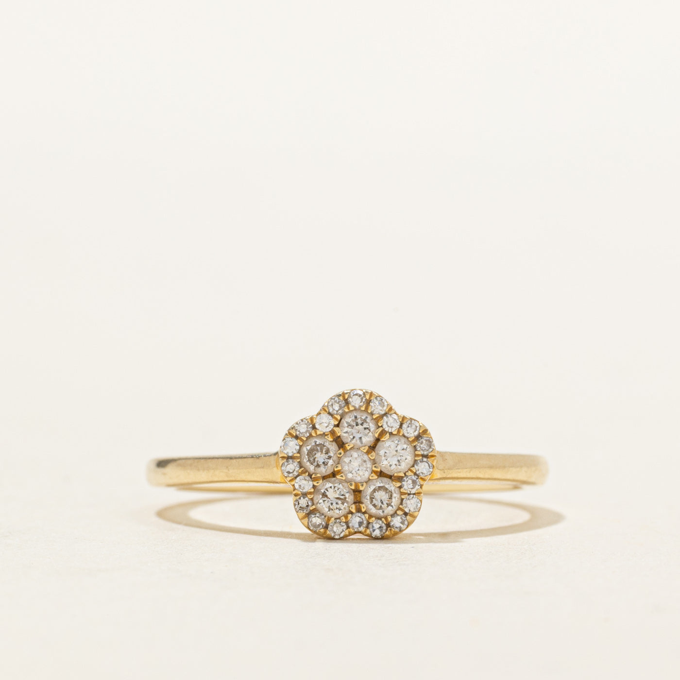 10k Diamond Cluster Floral Ring | 0.26ctw | SZ 6.5